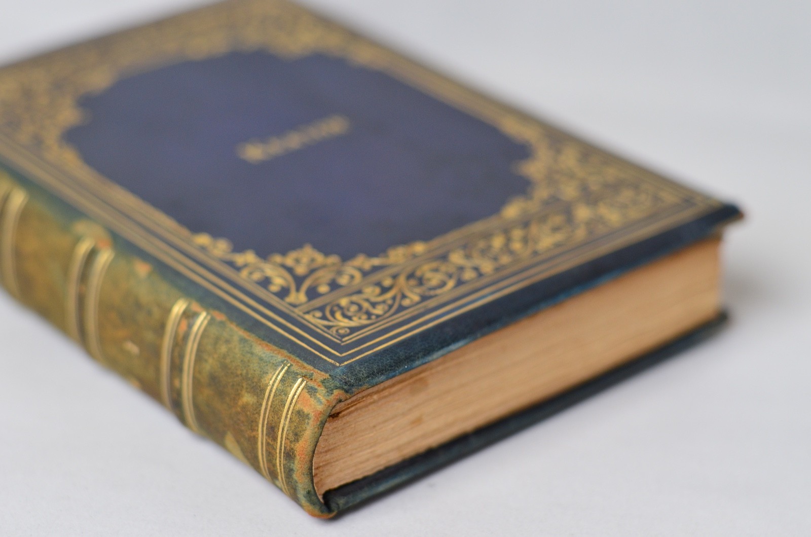 Antique Leather Bound Old Court Life in France by Frances Elliot c. 1880 – Vol I