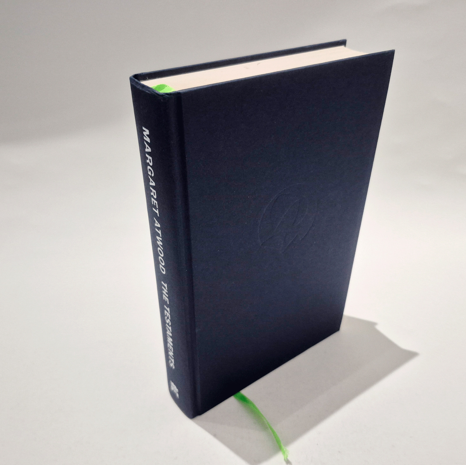 The Testaments – SIGNED – Margaret Atwood -1st ed / 1st imp – Superb cond