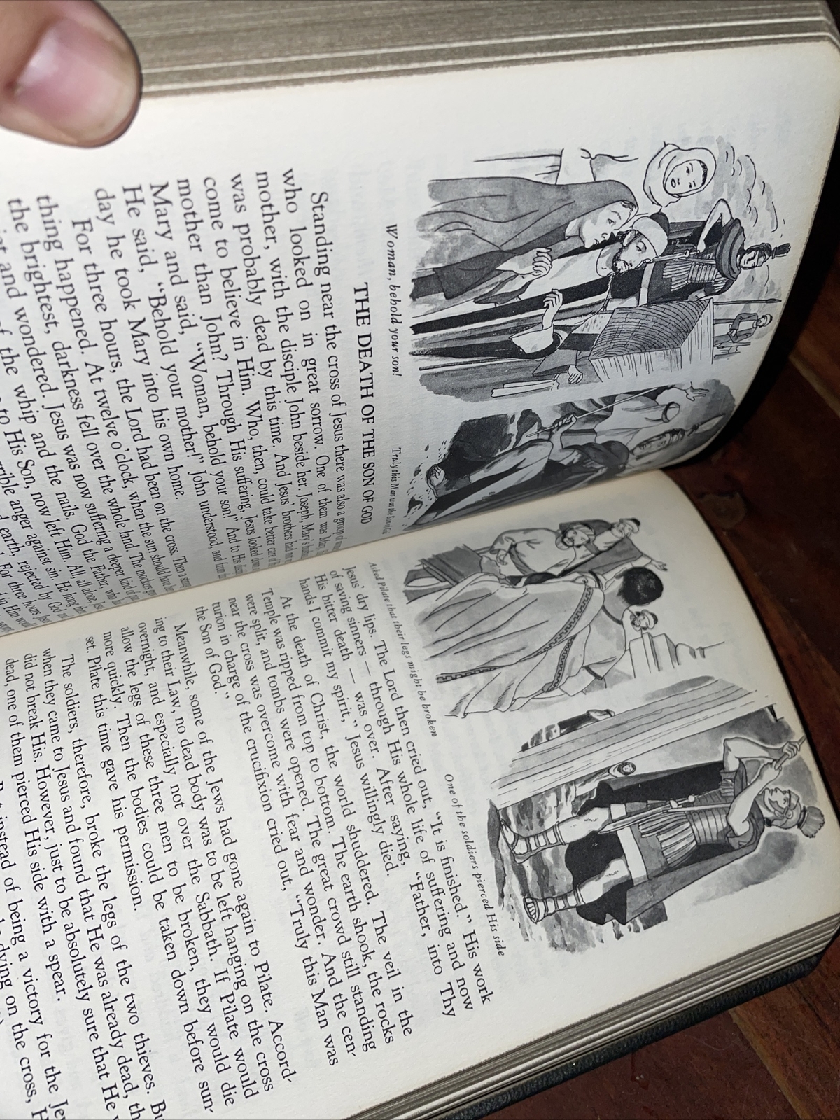 The Children’s King James Bible New Testament 1960 HC KJV Illustrated