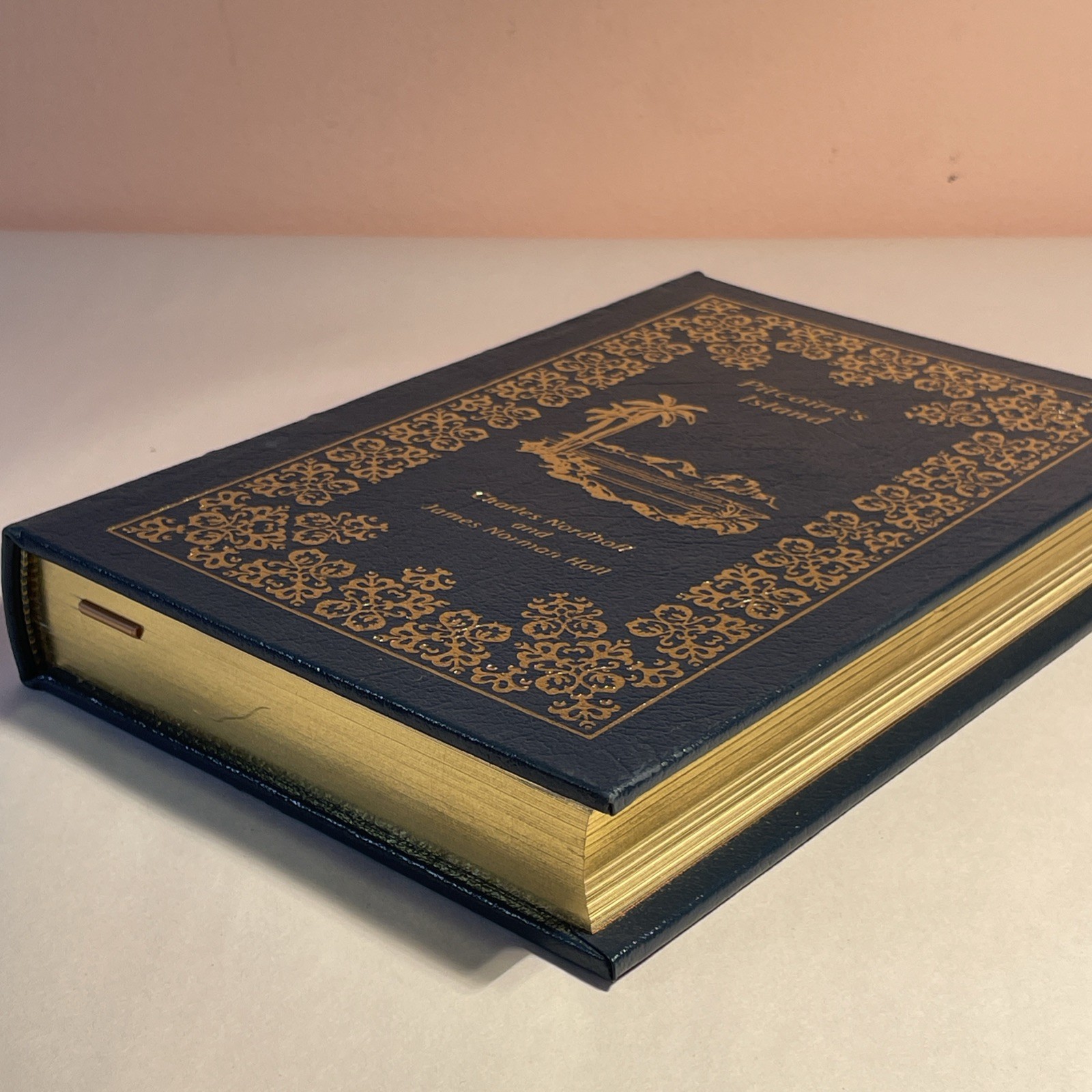 PITCAIRN’S ISLAND – Nordhoff & Hall – Easton Press – 2000 Collector’s Edition
