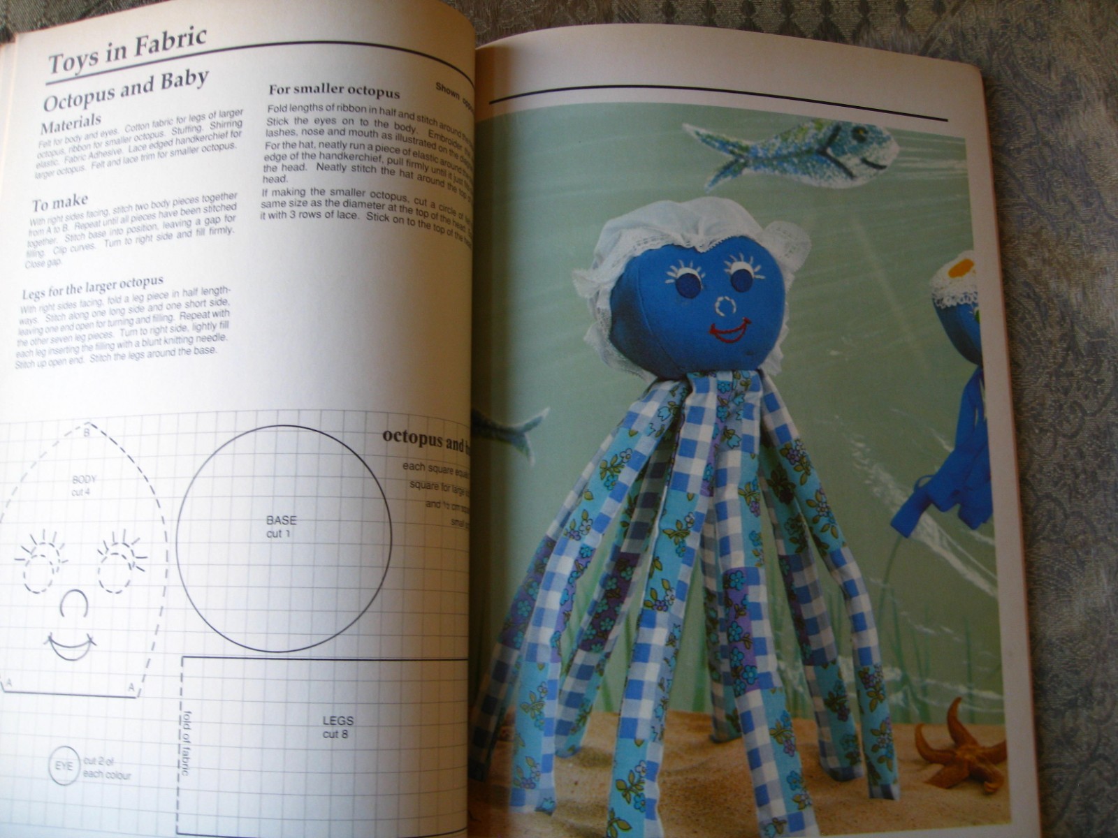 The Harmony Book of Soft Toys – 1992 – softcover
