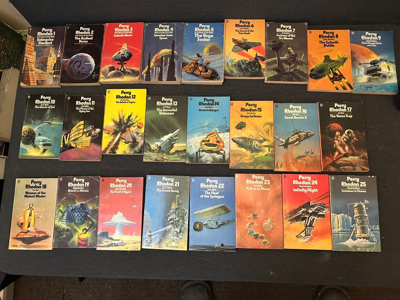 Full set Perry Rhodan books 1970’s Chris Foss covers 25 paperbacks