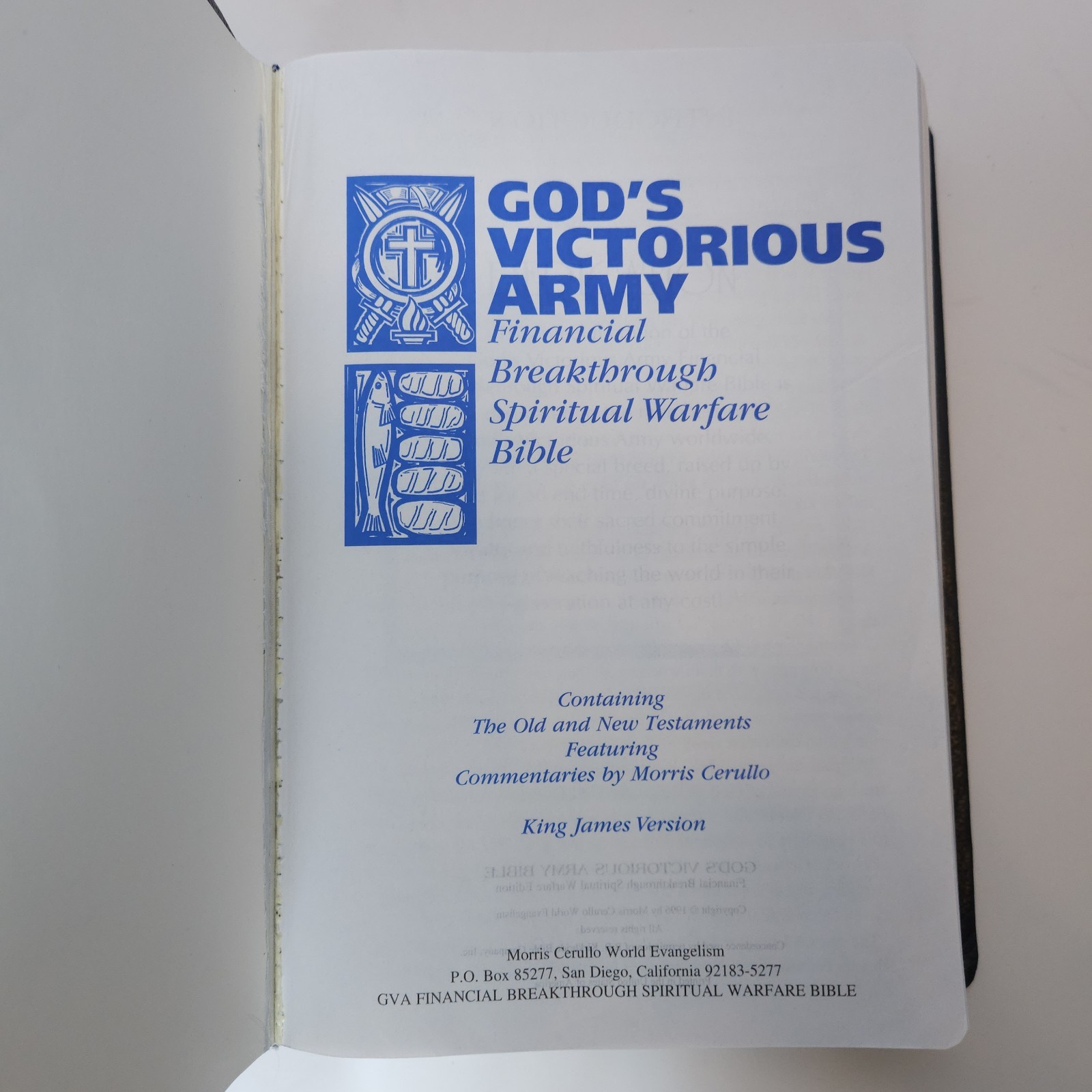 Morris Cerullo God’s Victorious Army Bible Spiritual Warfare KJV Very Good