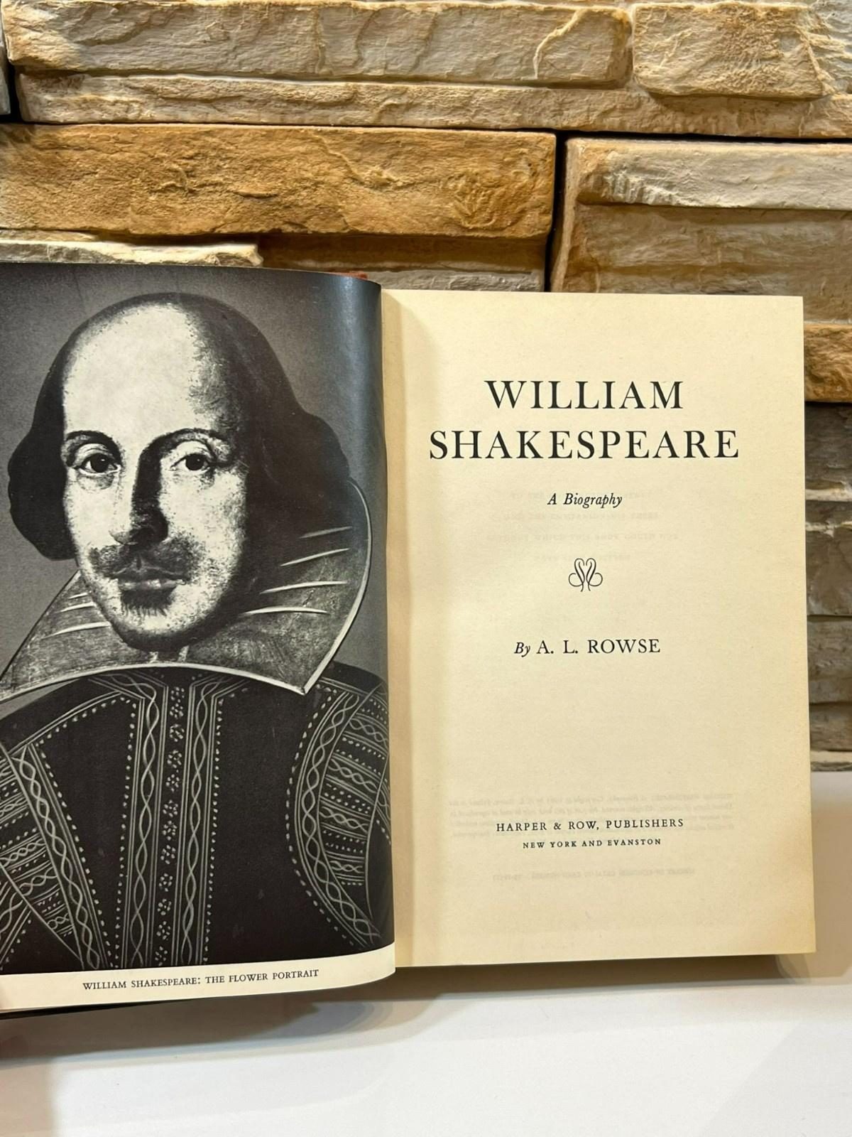 William Shakespeare A Biography by A.L. Rowse 1963 HCDJ Literary History Book