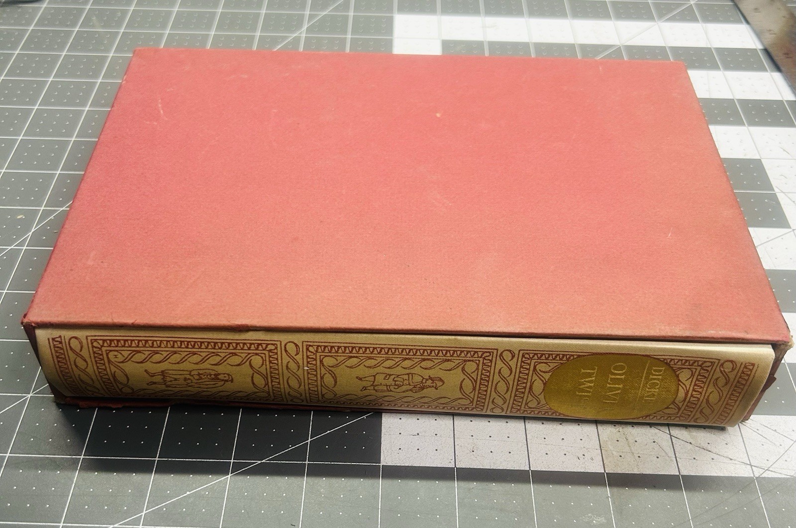 THE ADVENTURES OF OLIVER TWIST – Charles Dickens – 1939 – Heritage Press
