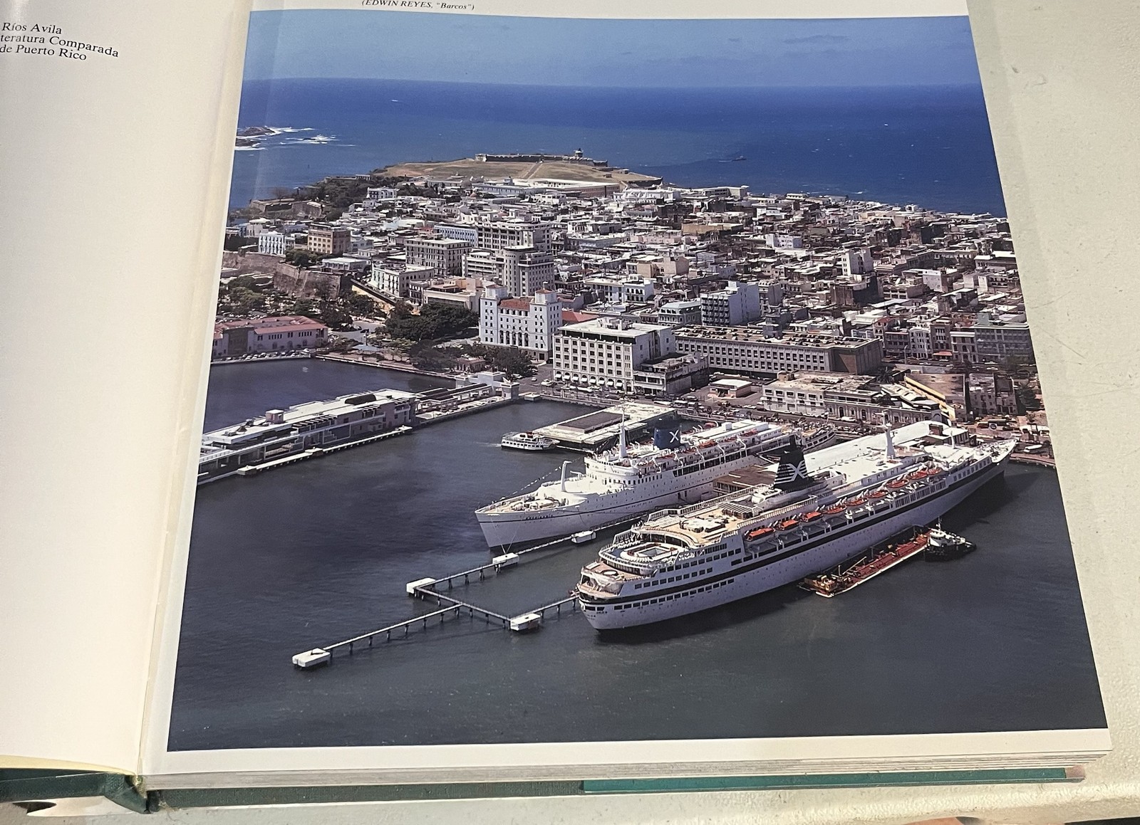 Puerto Rico desde el Cielo – Rubén Ríos Ávila – 1994