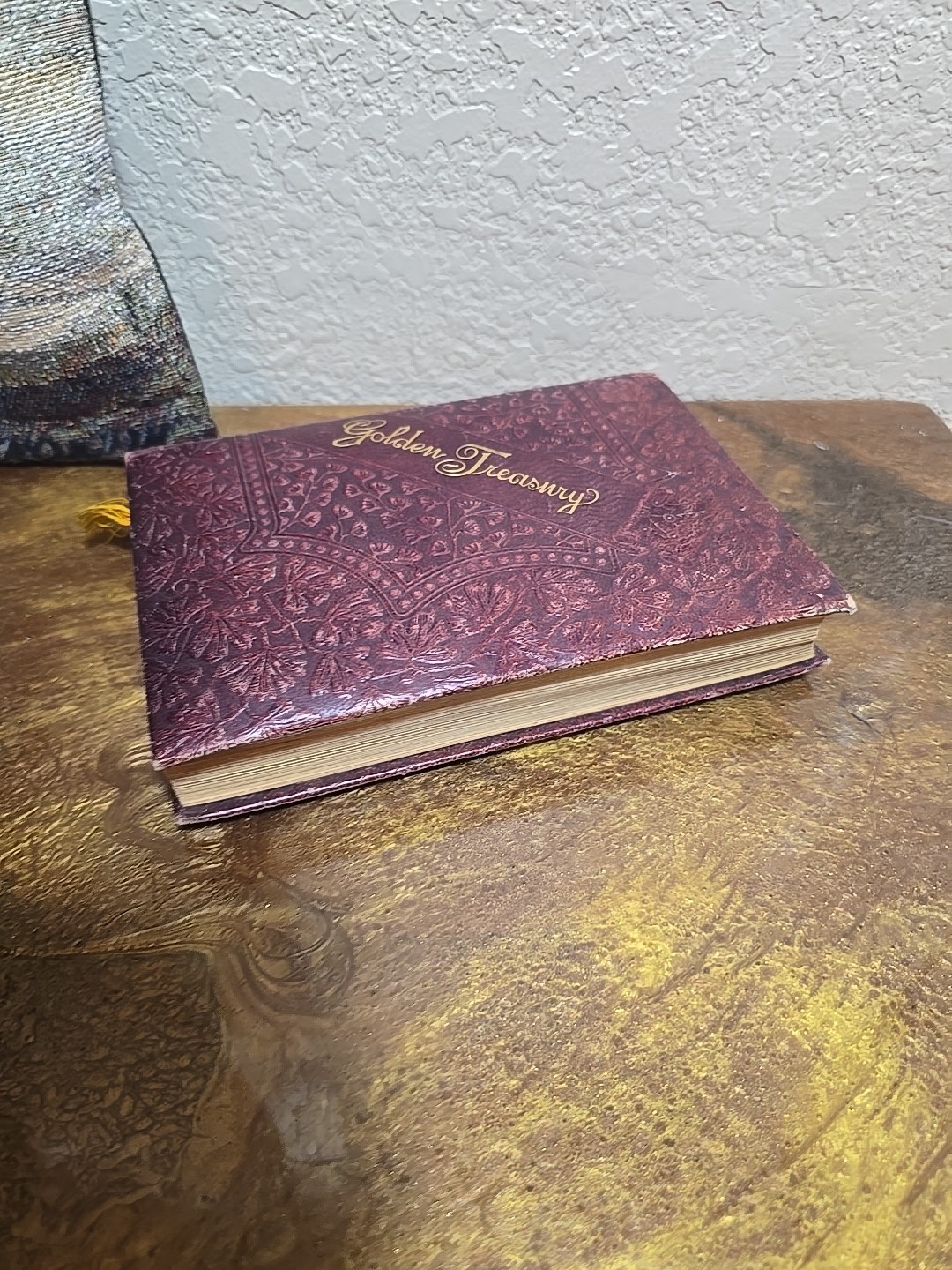 Antique 1888 The Golden Treasury Palgrave Embossed Hardcover Leather Gilt Edges