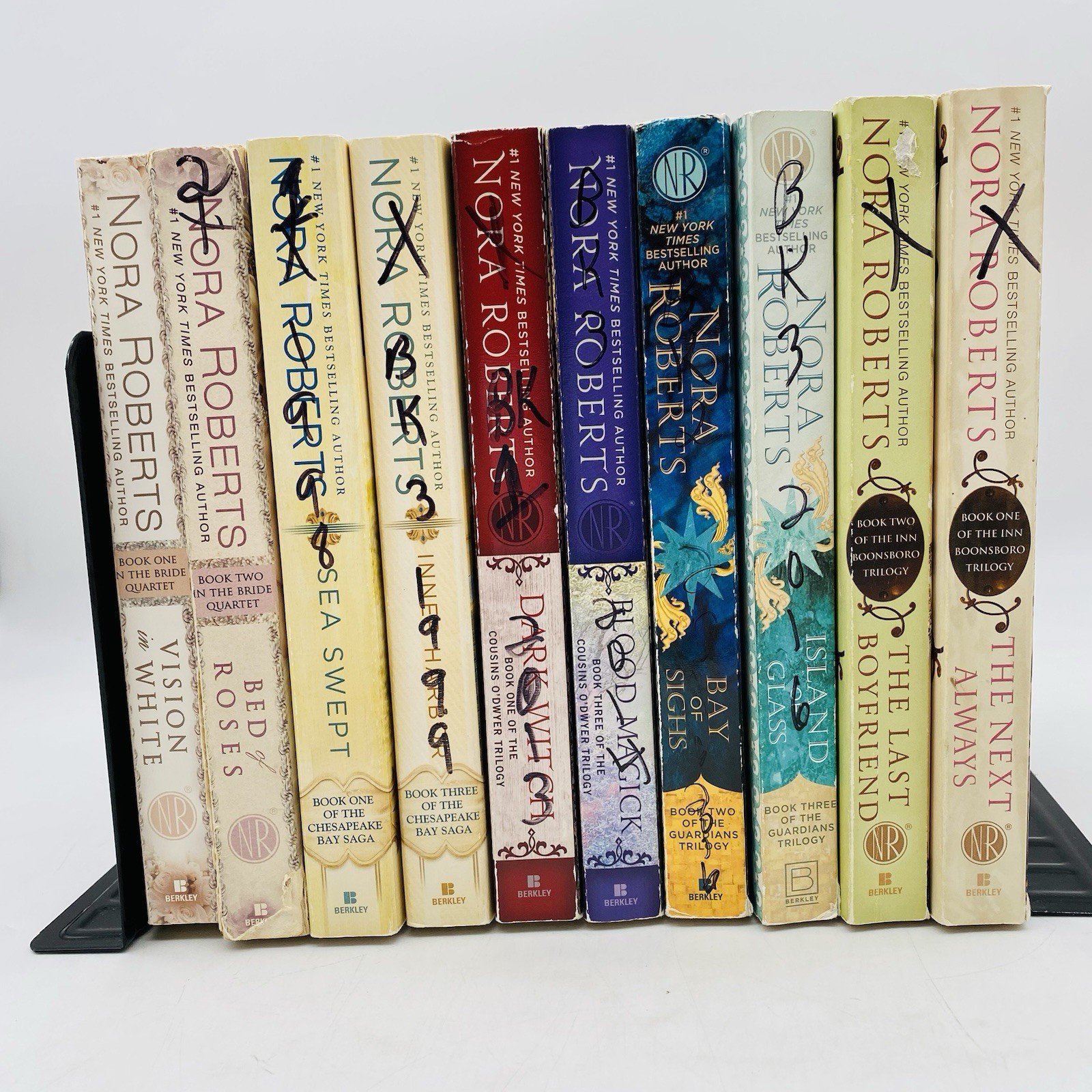 Nora Roberts Lot of 11 Romance Novels Trade Paperbacks List in Description