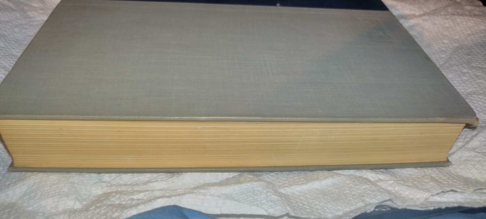 A History of the American People, Vol. I (1952) vintage book for collections