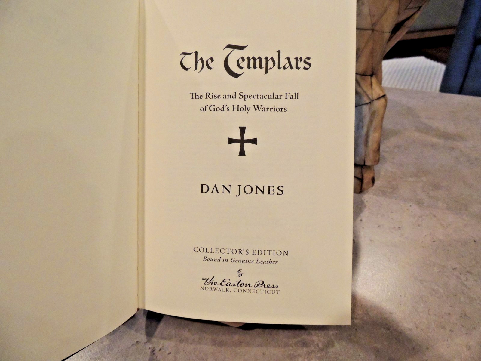 THE TEMPLARS Easton Press DAN JONES MILITARY FINE RARE