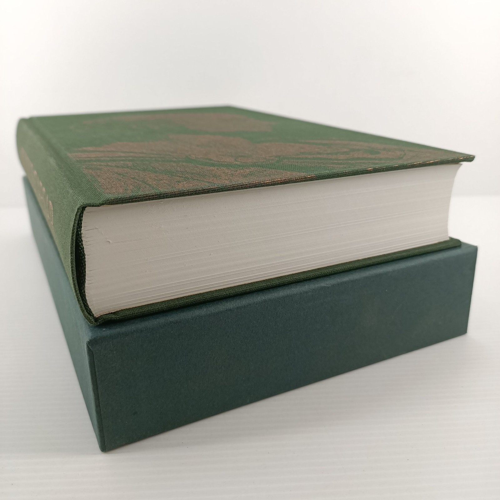 Folio Society Julius Caesar Christian Meier 2004 Hardcover Slipcase Cloth Book