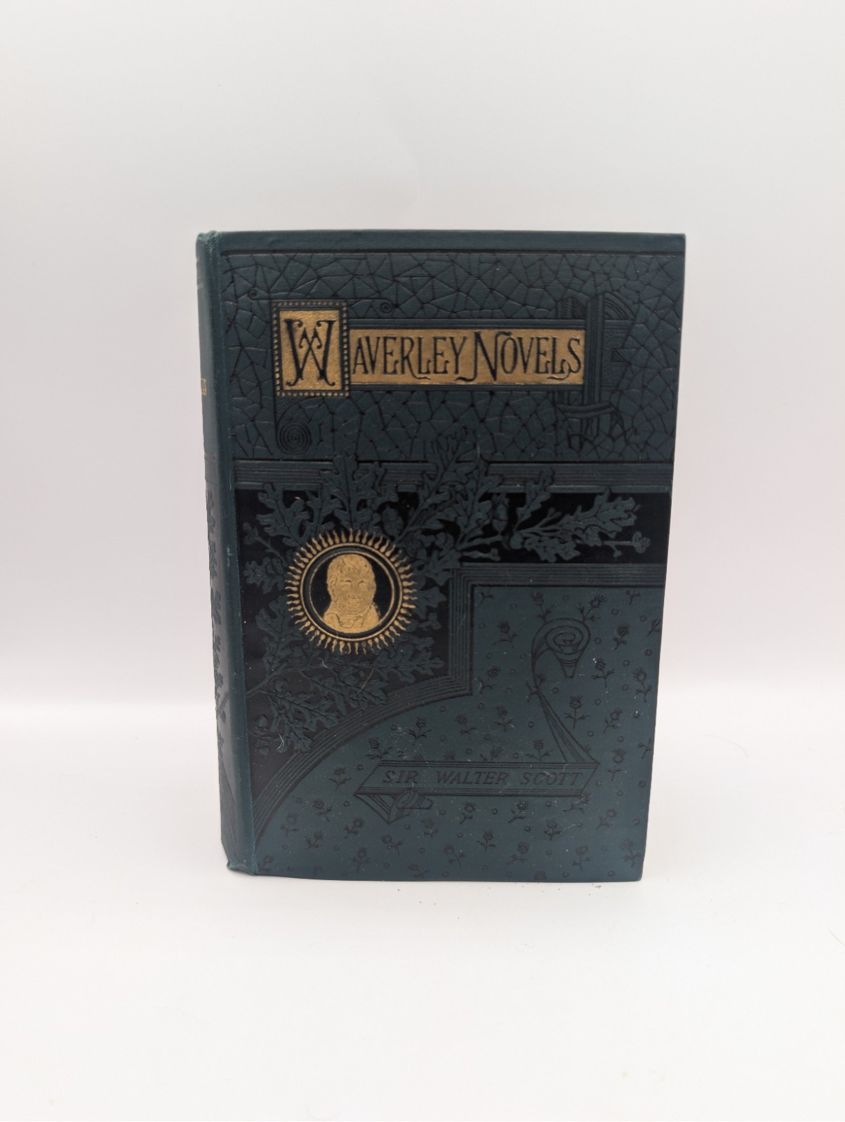 Antique 1880s Sir Walter Scott 3-Volume Hardcover Set – DeWolfe Fiske & Co. – De
