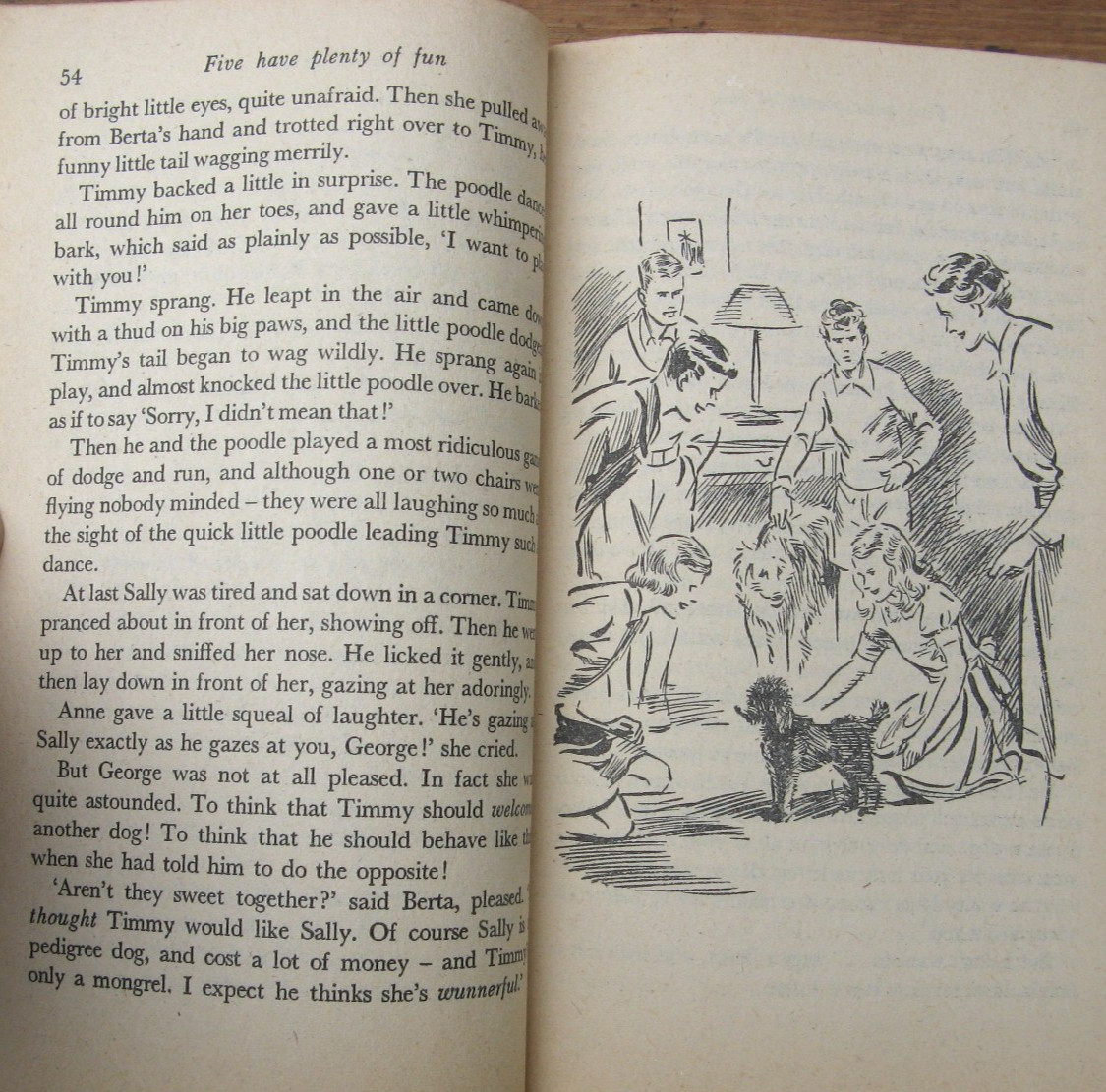 4 Enid Blyton Five Books- Hike / Fall into Adventure / Caravan / Plenty of Fun