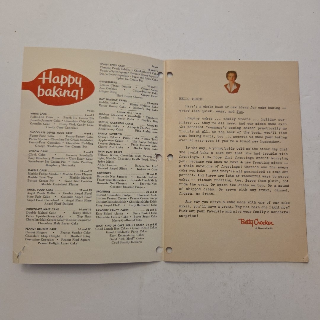 Betty Crocker Cake Mix Cookbook 33 Page Booklet 1950’s Cake Brownie Frostings