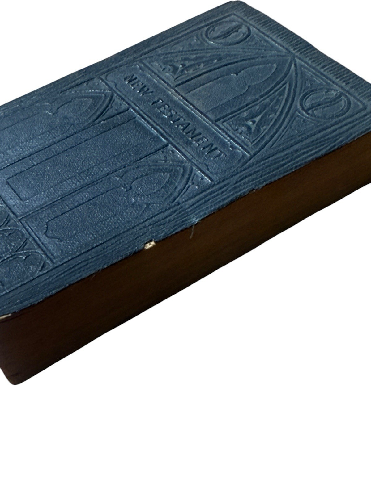 Antique Black New Testament Mini Bible Embossed Leather Pocket Size Vtg Travel