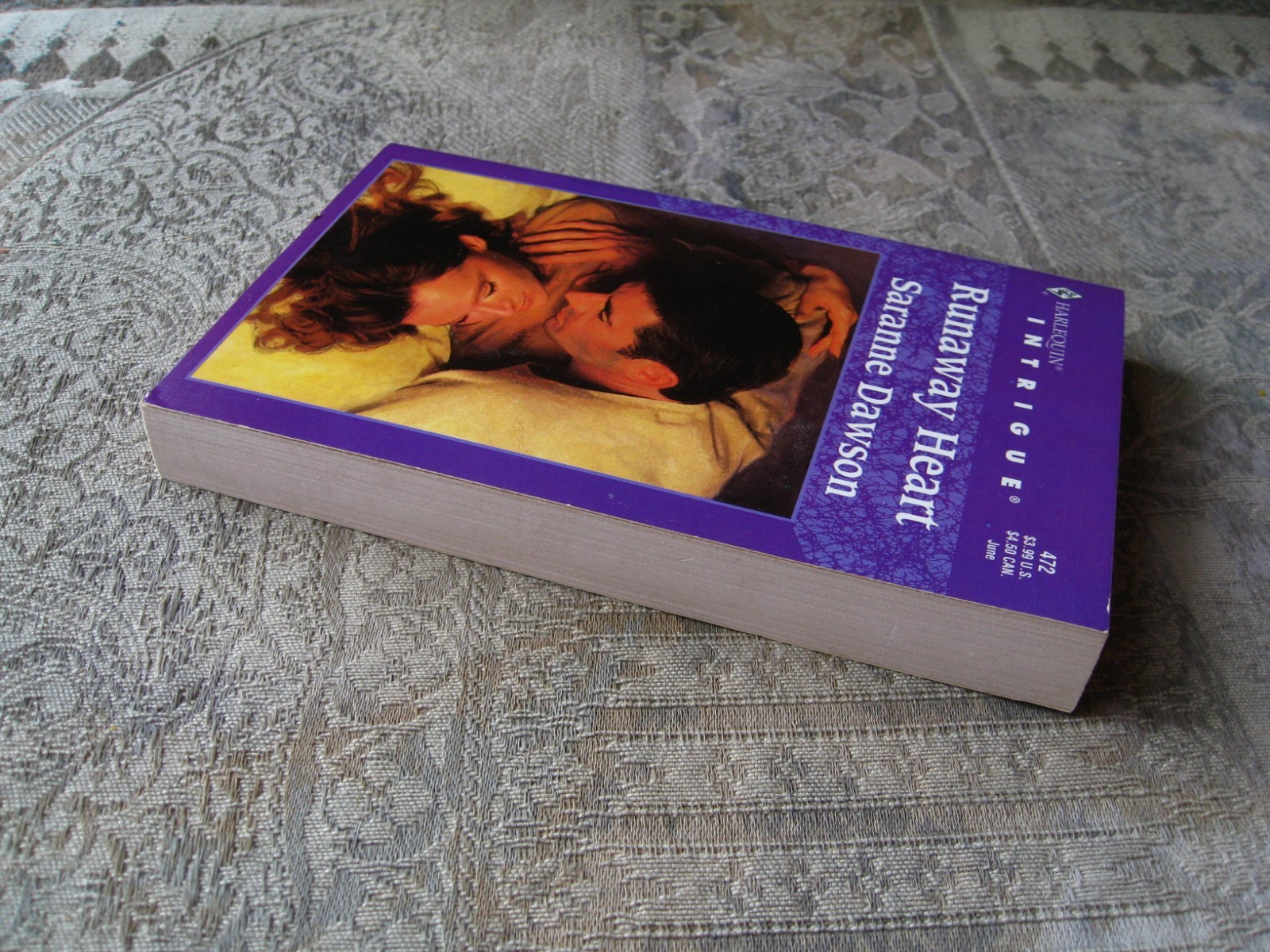 Saranne Dawson – Runaway Heart (Harlequin Intrigue #472) 1998 – paperback