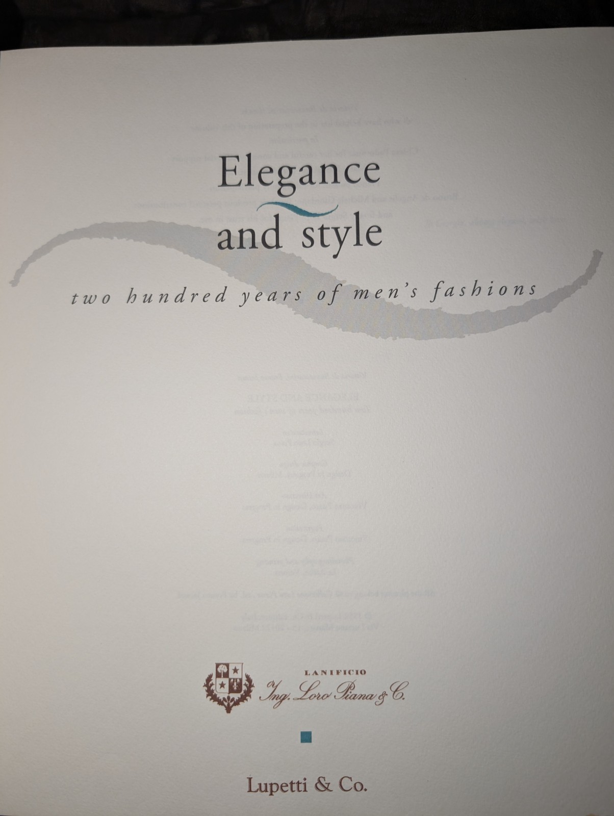 Elegance And Style: Two Hundred Years Of Men’s Fashions 1992 V. Buzzaccarini