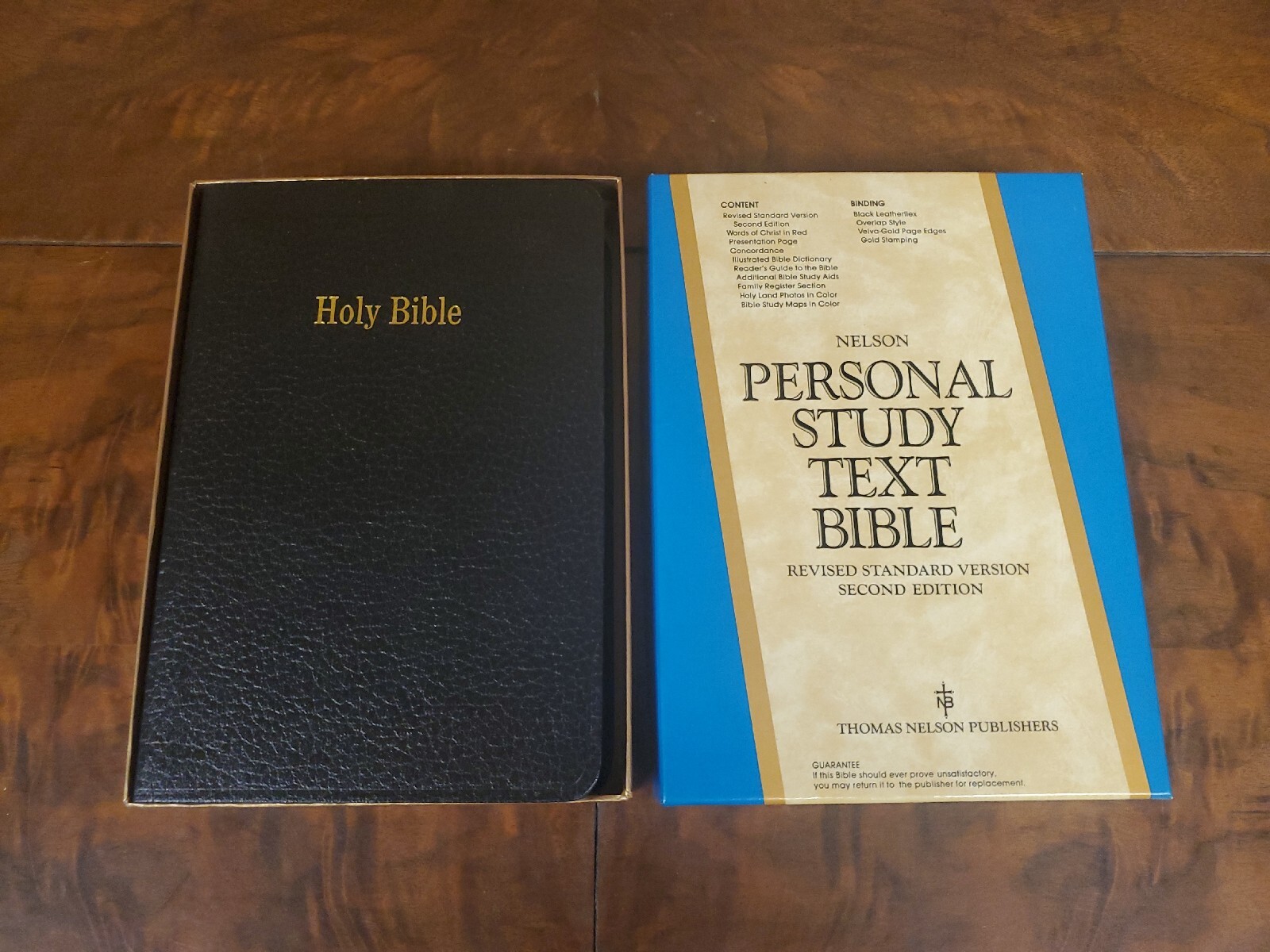 Reader’s Guide to the Holy Bible RSV / 1972 – Thomas Nelson, Inc./ Black Leather