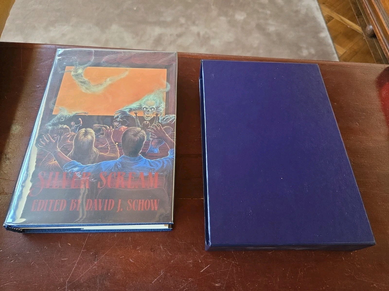 Silver Scream – Dark Harvest Deluxe 1st Ed Signed by 21 #472/500 1988 Barker
