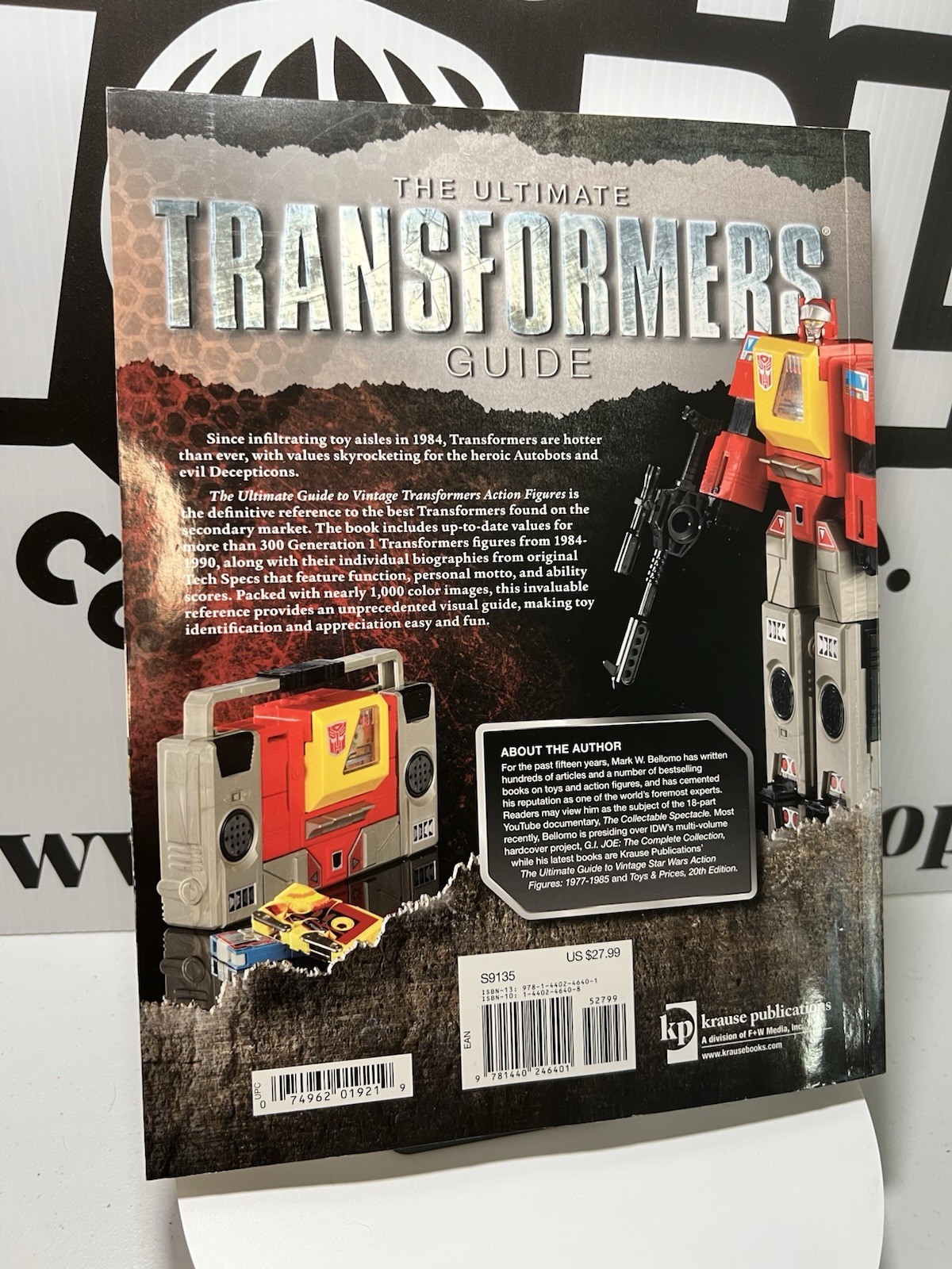 Transformers G1 Ultimate Guide Vintage Action Figures Mark Bellomo Book Good