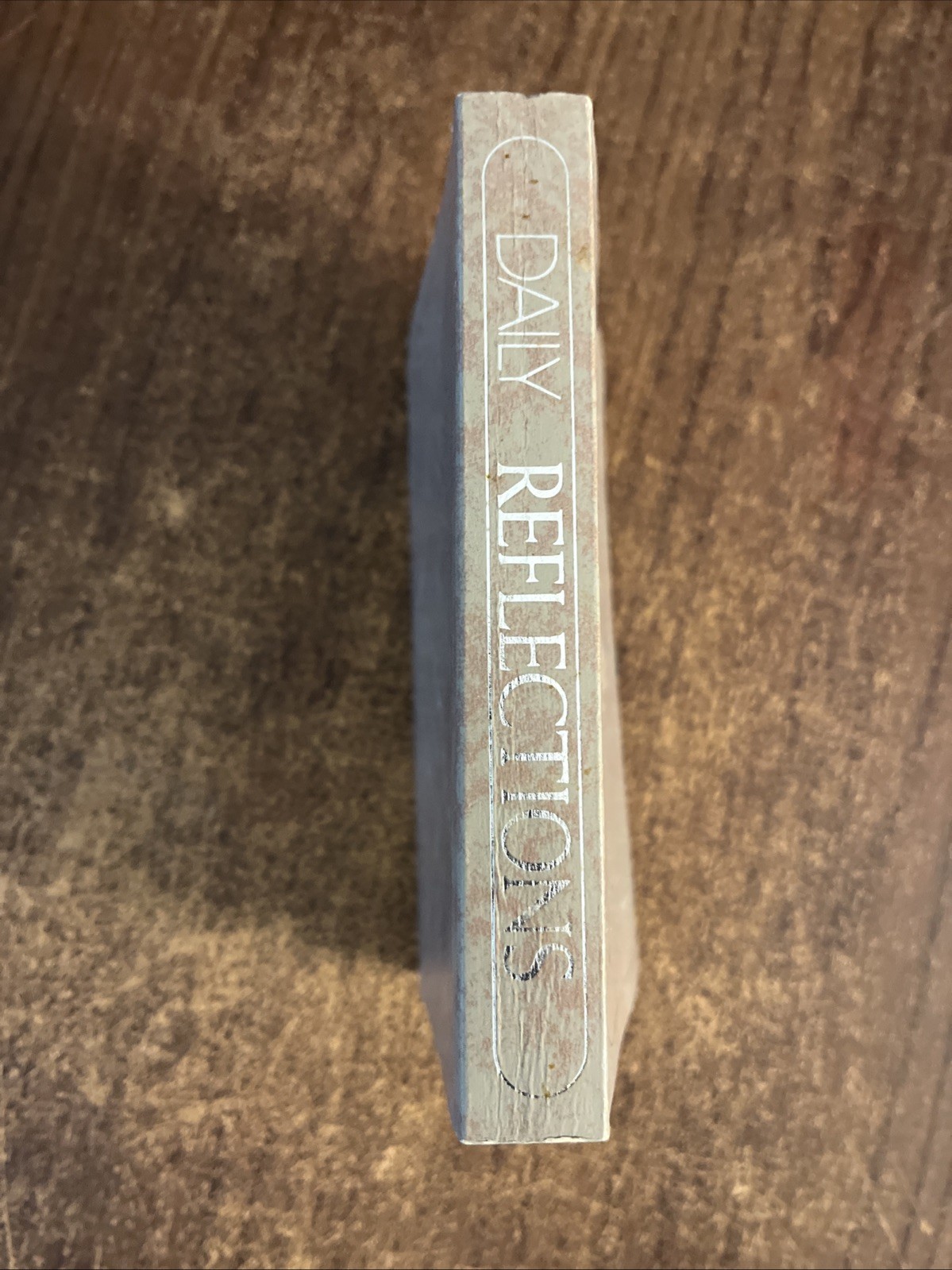 Alcoholics Anonymous – Daily Reflections 1990 2nd printing