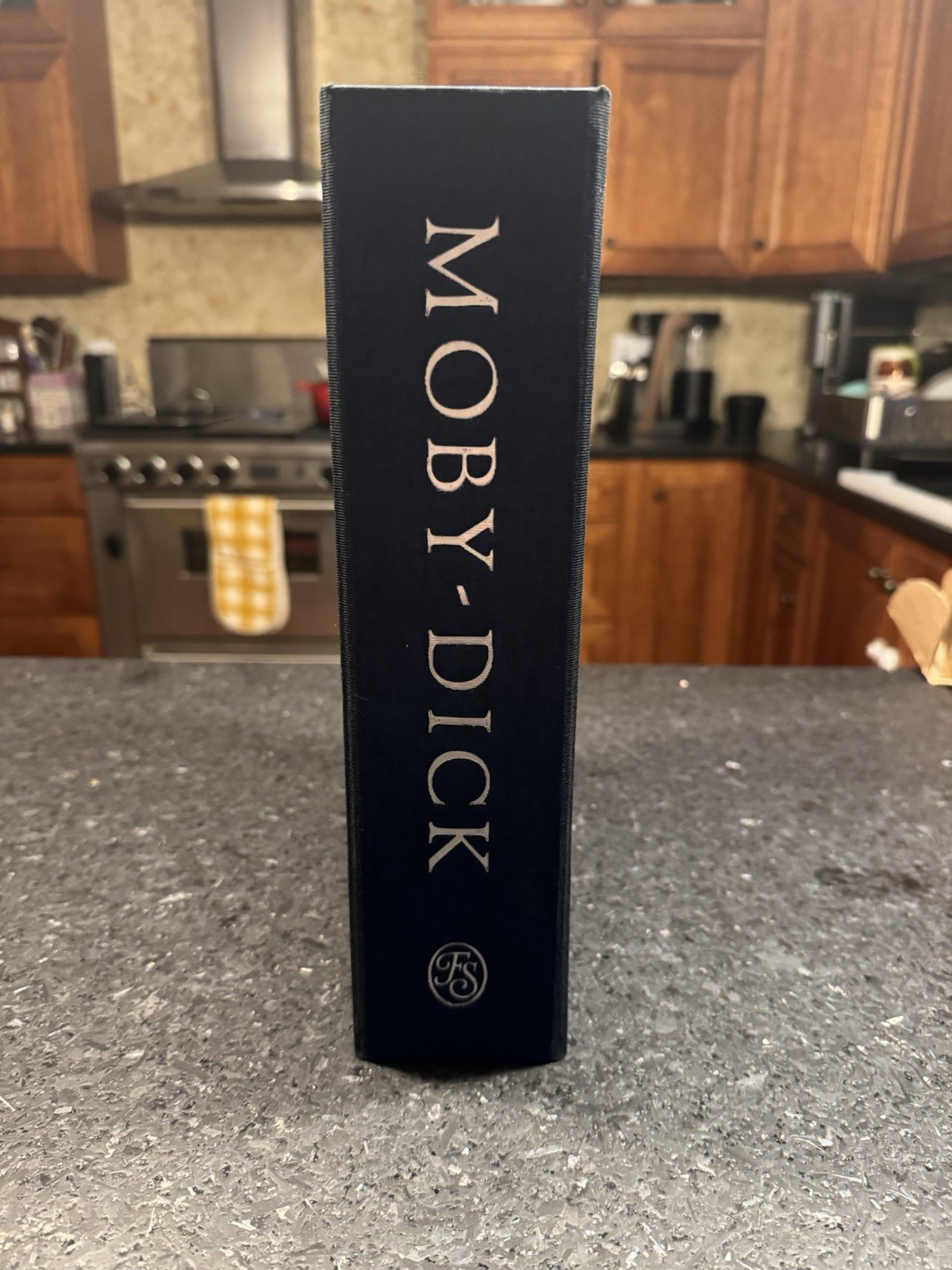Moby Dick Limited Edition The Folio Society Herman Melville 2026 Traycase HC OOP