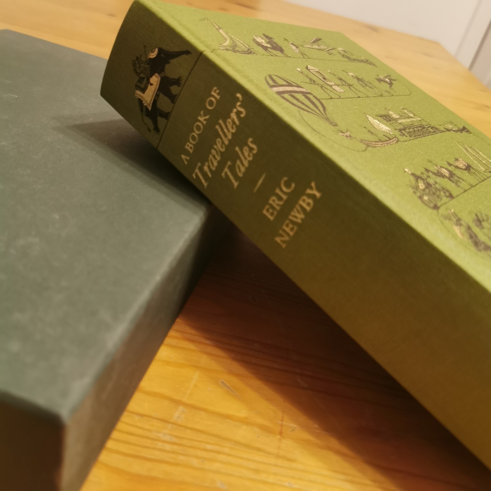 2005 A Traveller’s Tales – Ed Newby Folio Society 1st ED illustrated Slip Case