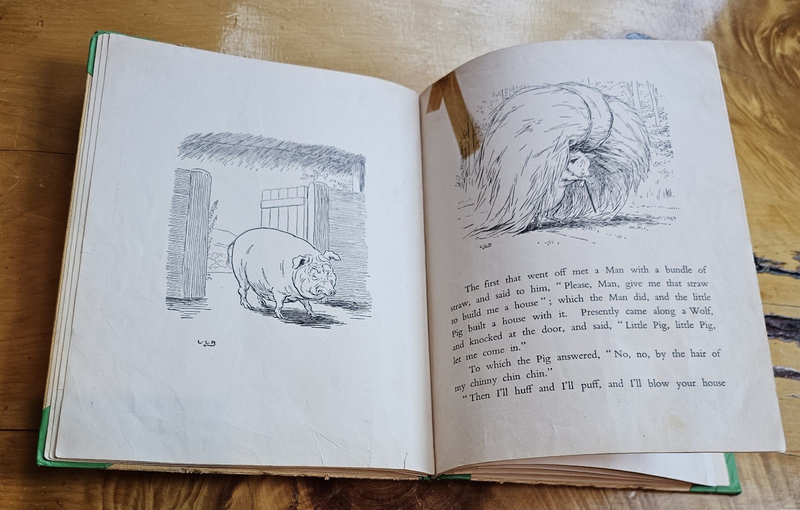 The Story Of The Three Little Pigs Leslie Brooke Frederick Warne & Co. 1930s