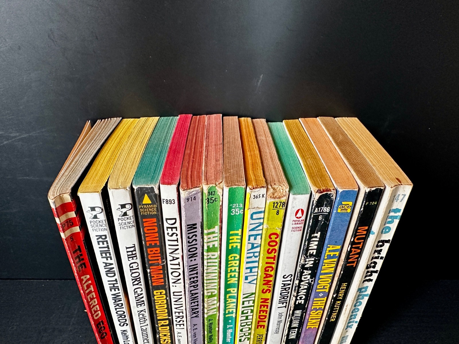 15 VINTAGE SCIENCE FICTION BOOKS- Dickson – Laumer – Holly – Kuttner & more