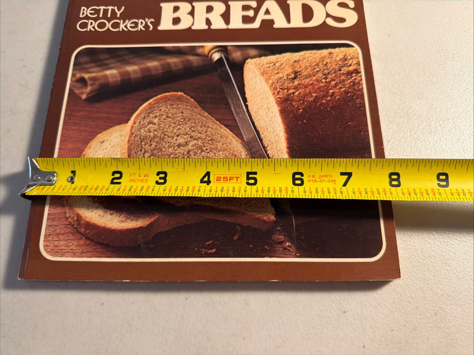 Vintage 1974 Betty Crocker’s Breads – Golden Press Paperback