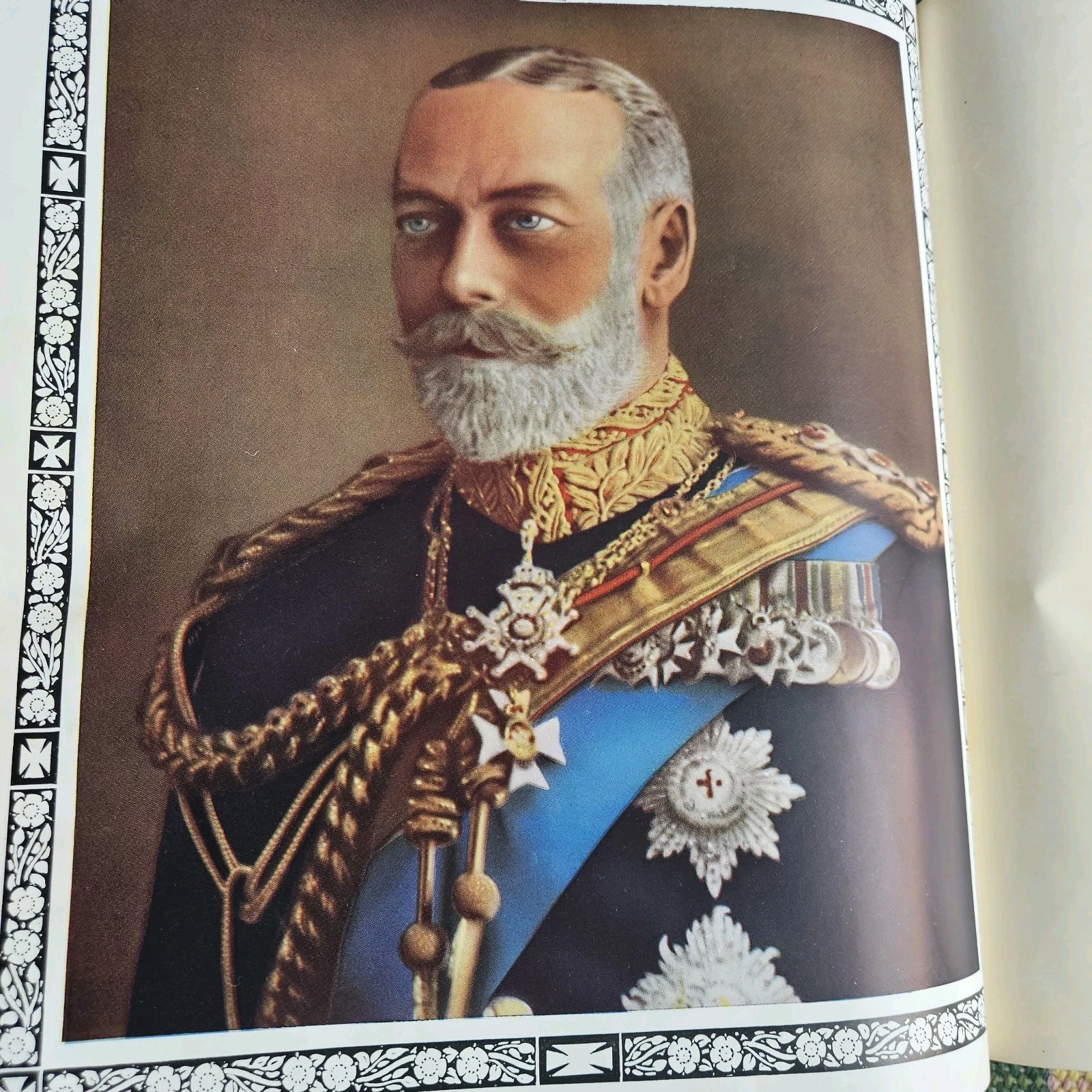 King Emperor’s Jubilee George V & Edward VIII Coronation 1937 Antique Books WB22