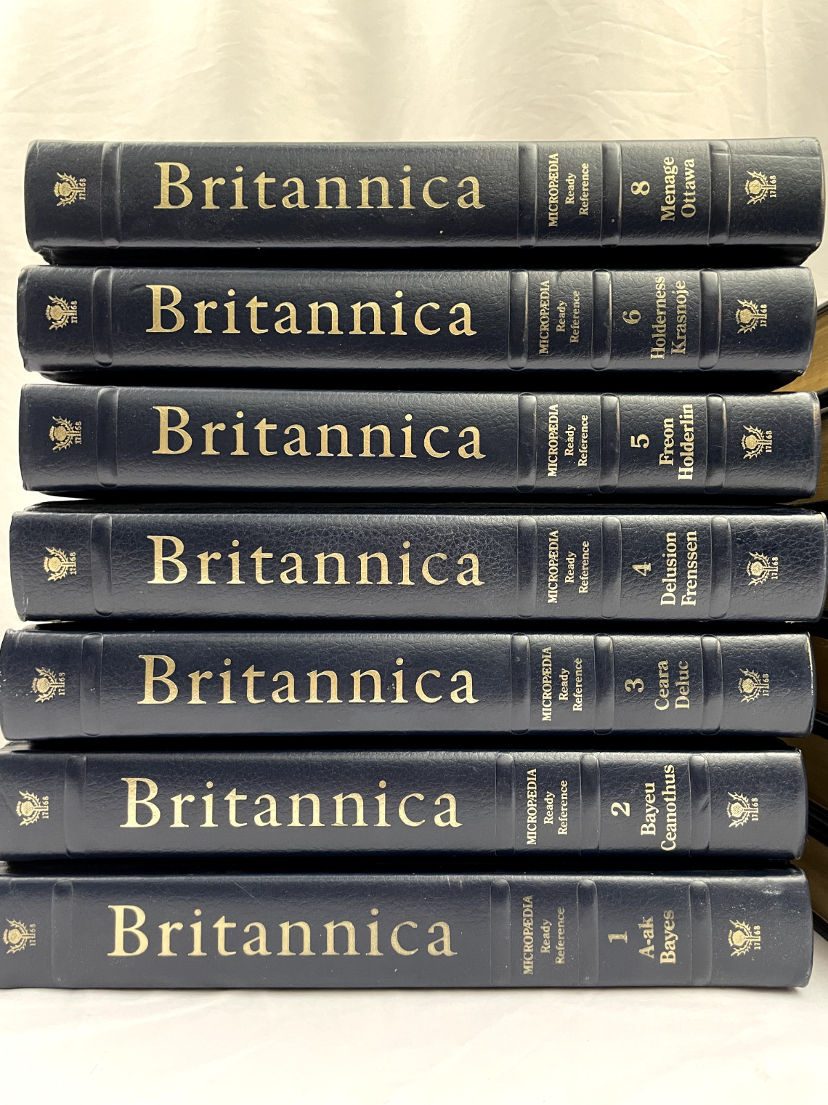The New Encyclopaedia Britannica Lot 1-6 & 8-14 15th Edition Leather 1974-1988