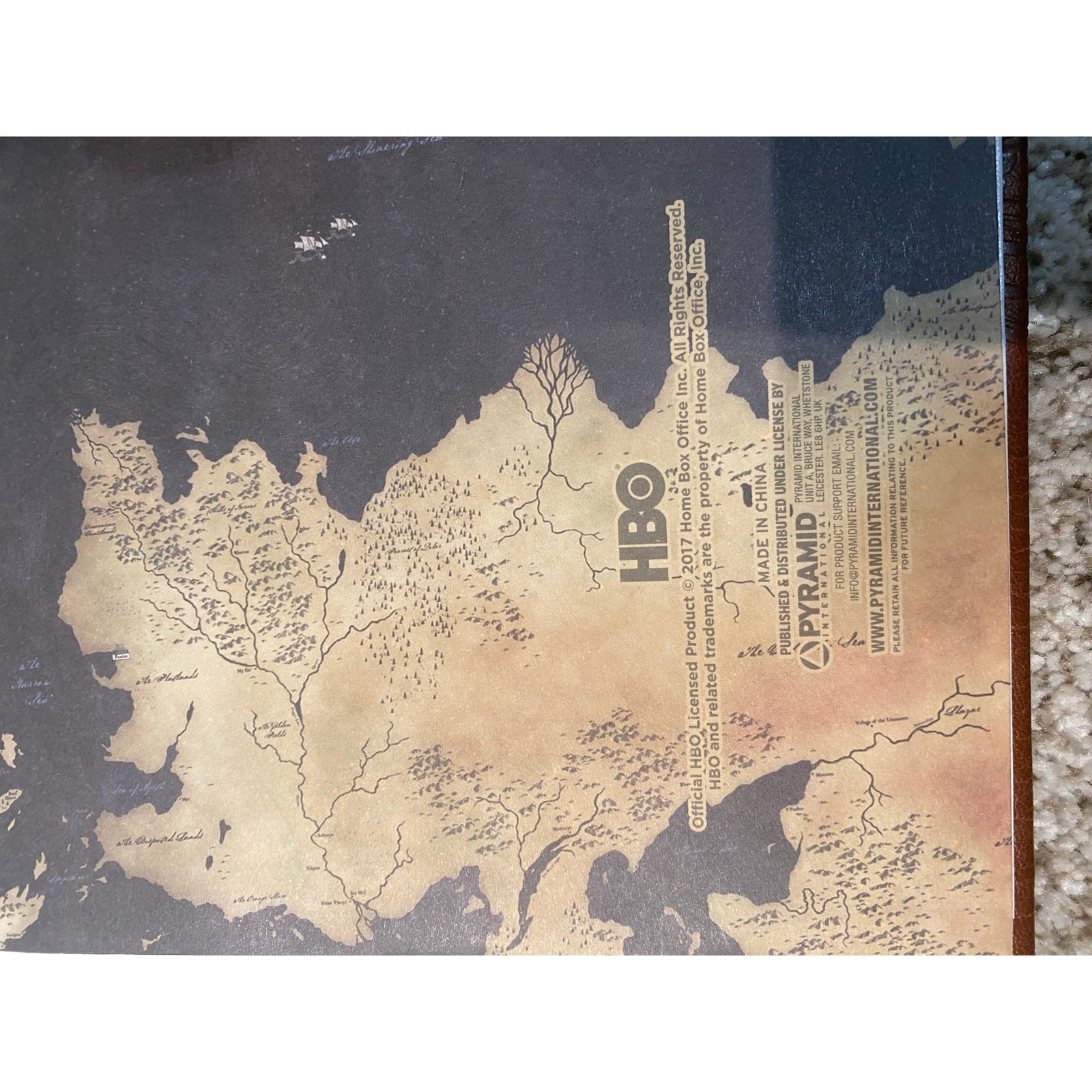 Game of thrones hardcover notebook journal with magnetic closure