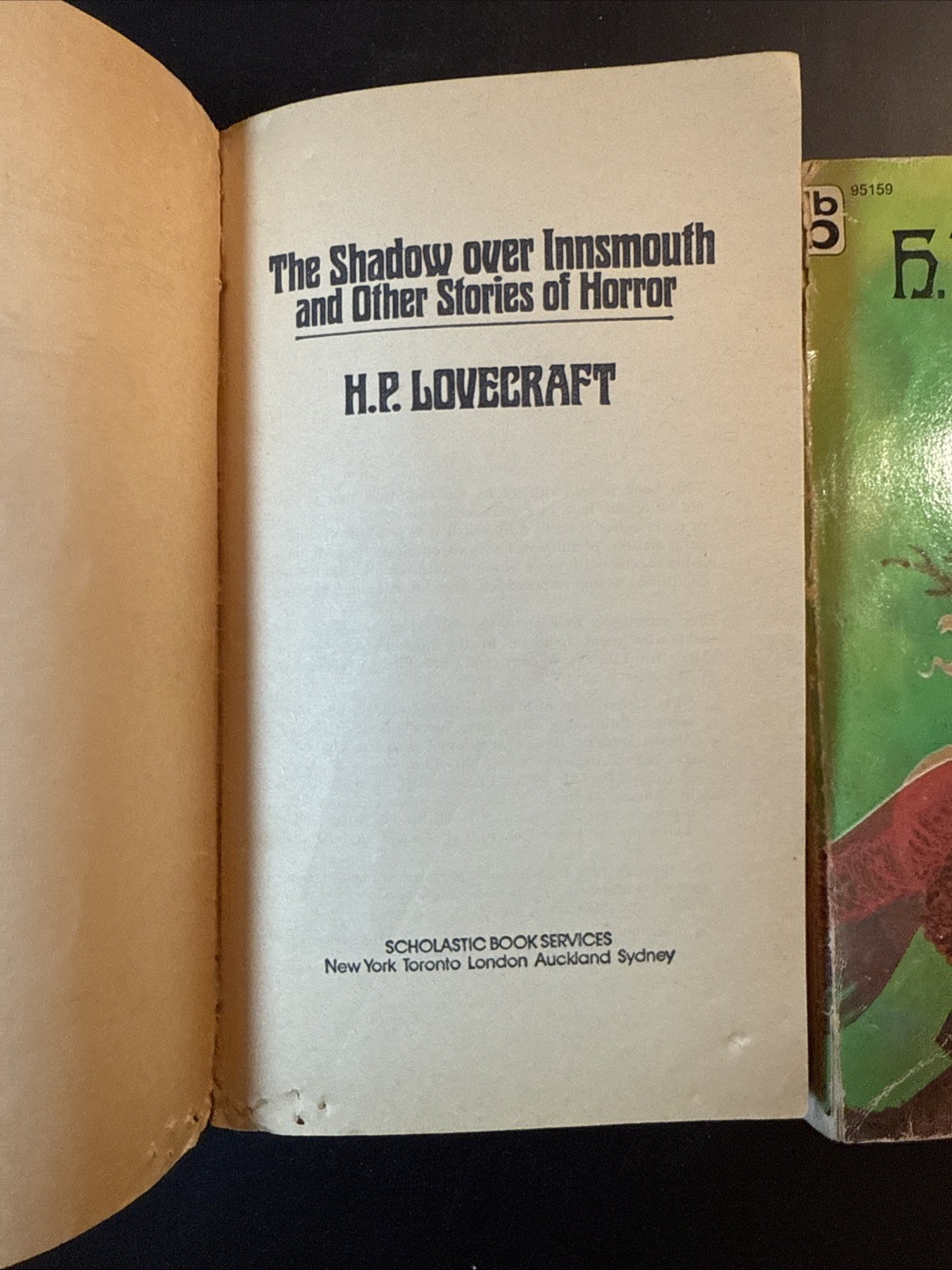 The Shadow Over Innsmouth and Horror In The Museum by H P Lovecraft PB 1971