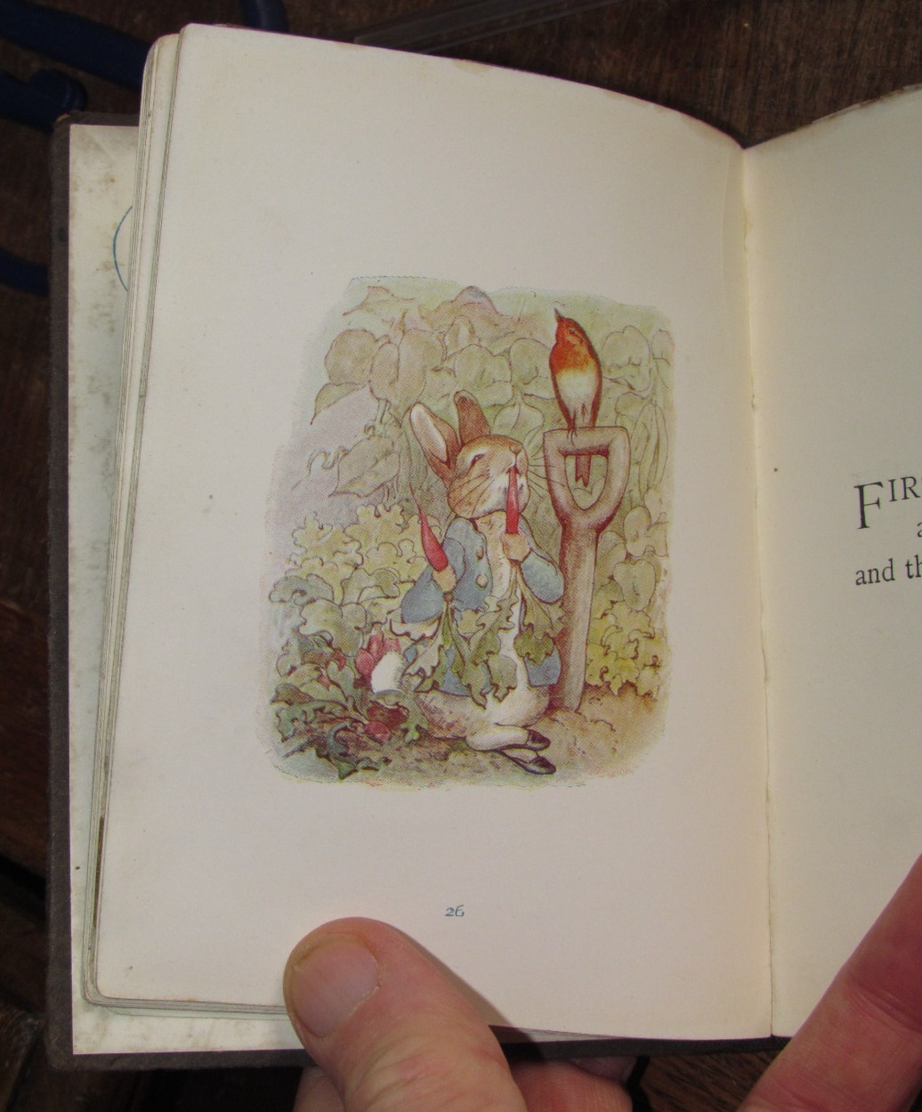 1907 BEATRIX POTTER THE TALE OF PETER RABBIT – very early Frederick Warne ed