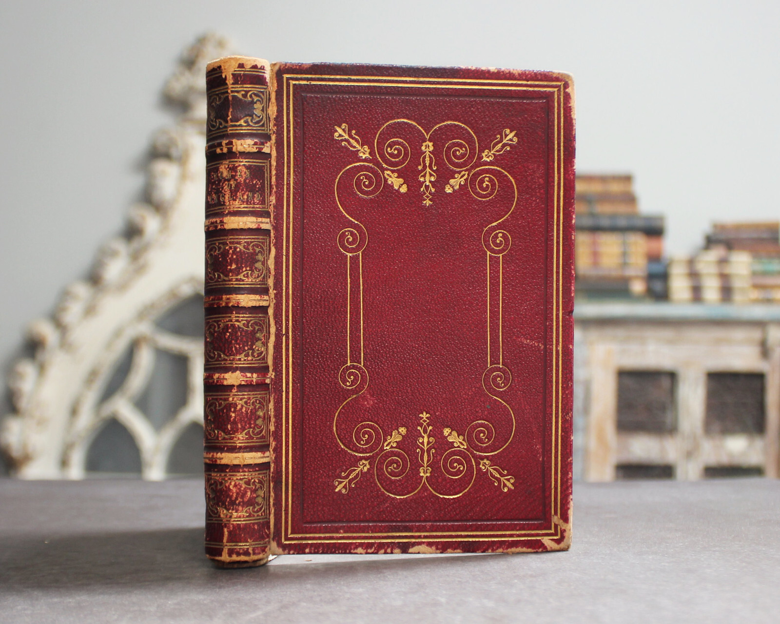 Rare Antique Old Custom Book Numismatic Manual 1902 Housed In Women Of England