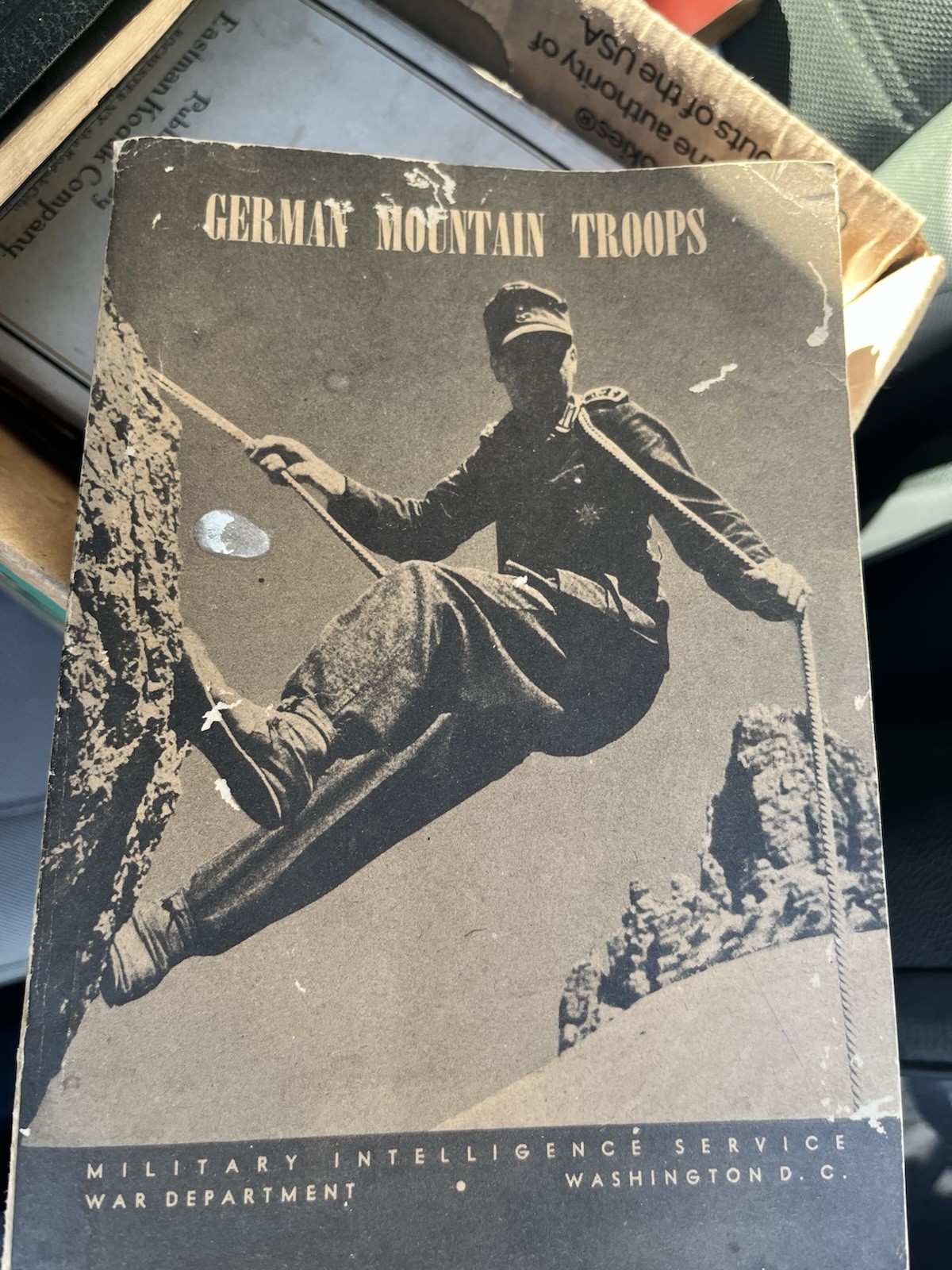 German Mountain Troops (Special Series 28, Dec 1944 Military Intelligence