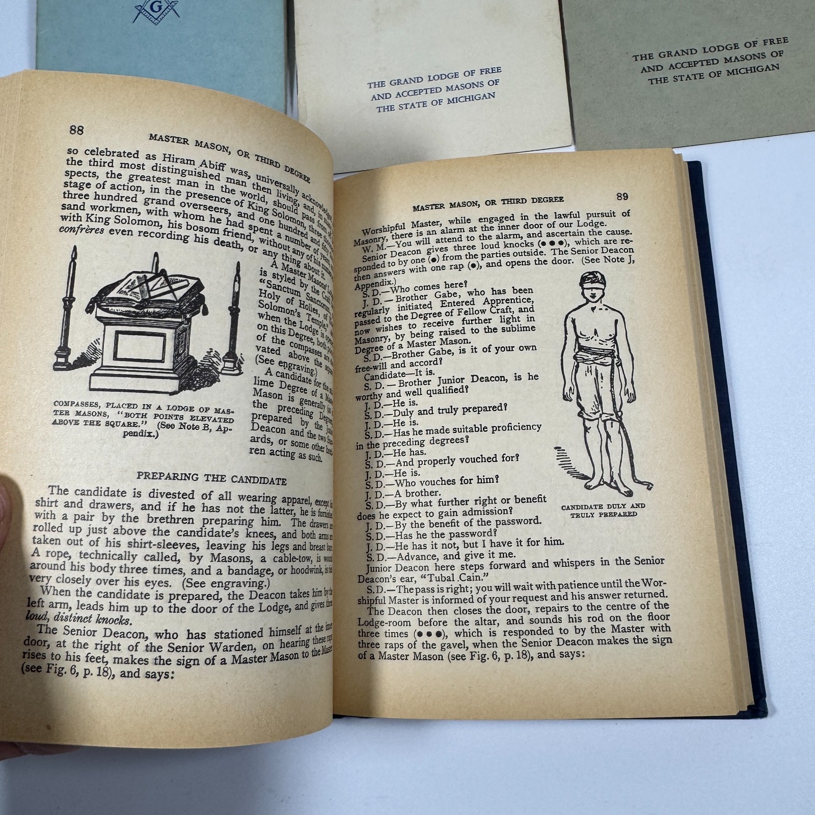 Revised HC Duncan’s Ritual of Freemasonry Complete 1956 W/ Lot 3 Booklets