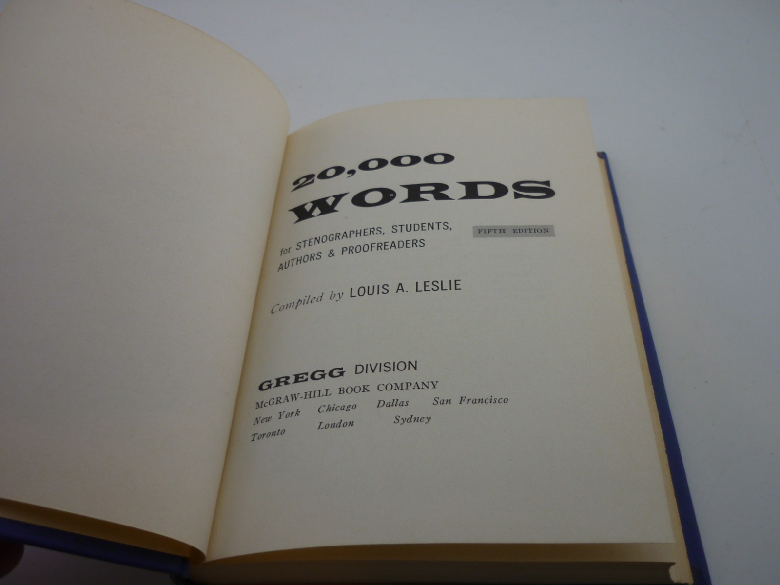 1965 Leslie 20,000 Words 5th Edition HC McGraw Hill Gregg Reference Book