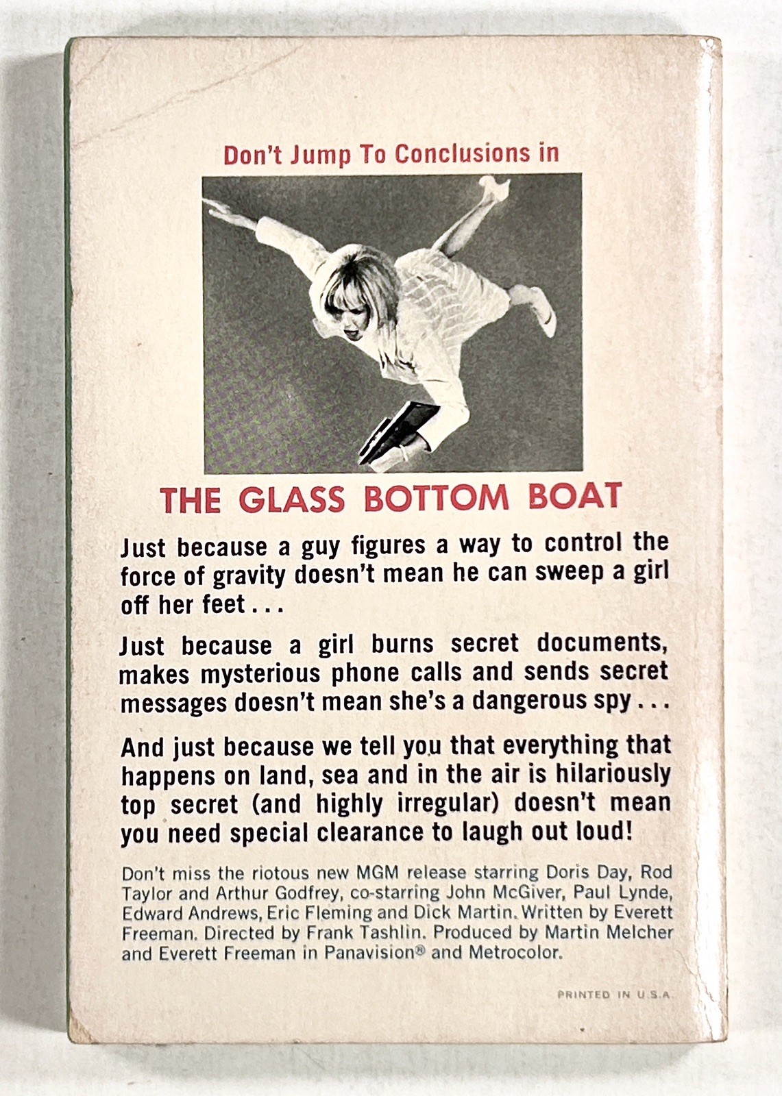 1966 Bradford Street GLASS BOTTOM BOAT Doris Day Spy Comedy movie tie-in DELL pb
