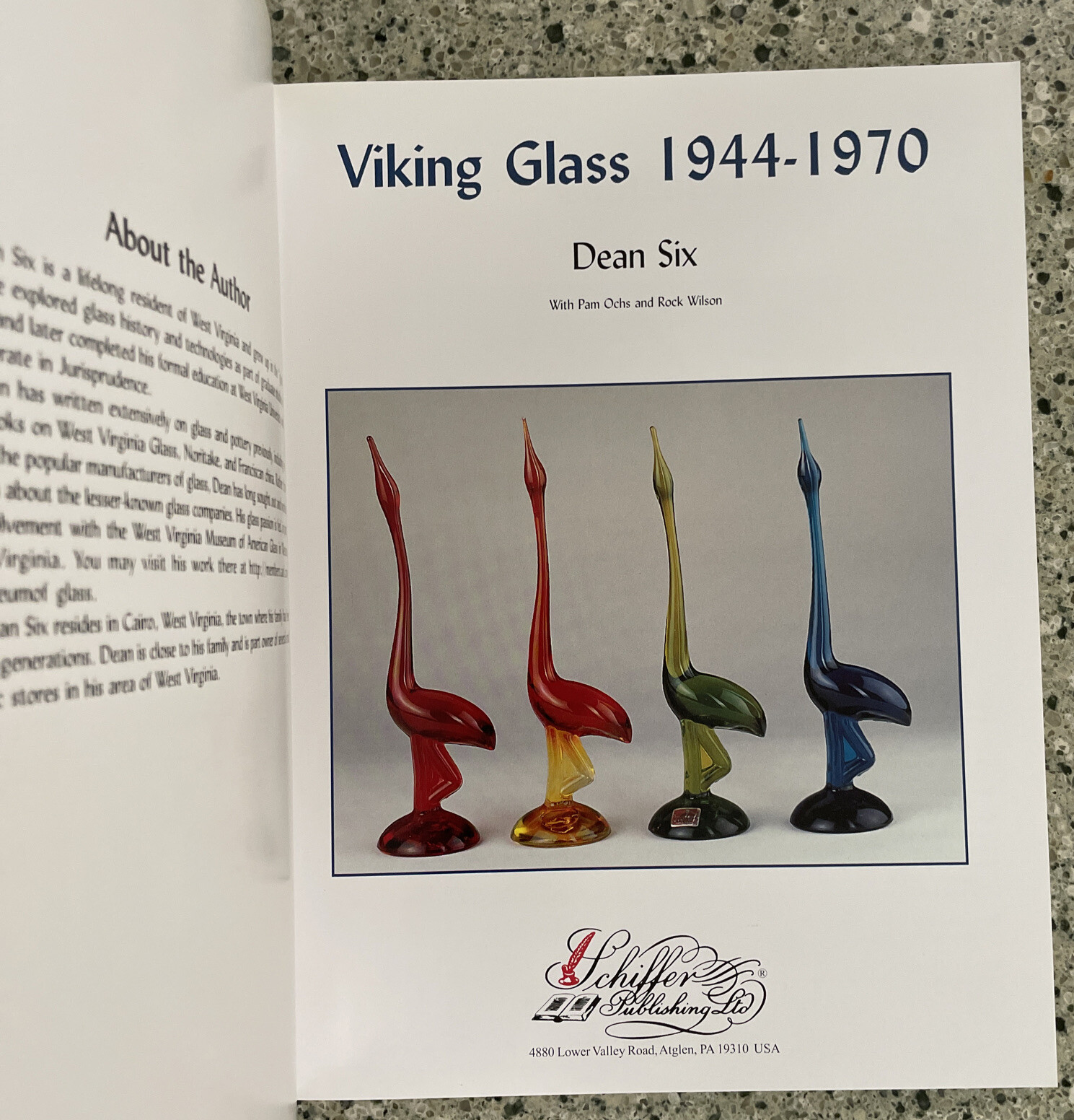 Very Rare Viking Glass 1944-1970 Dean Six 2003 Schiffer Book Out Of Print Nice