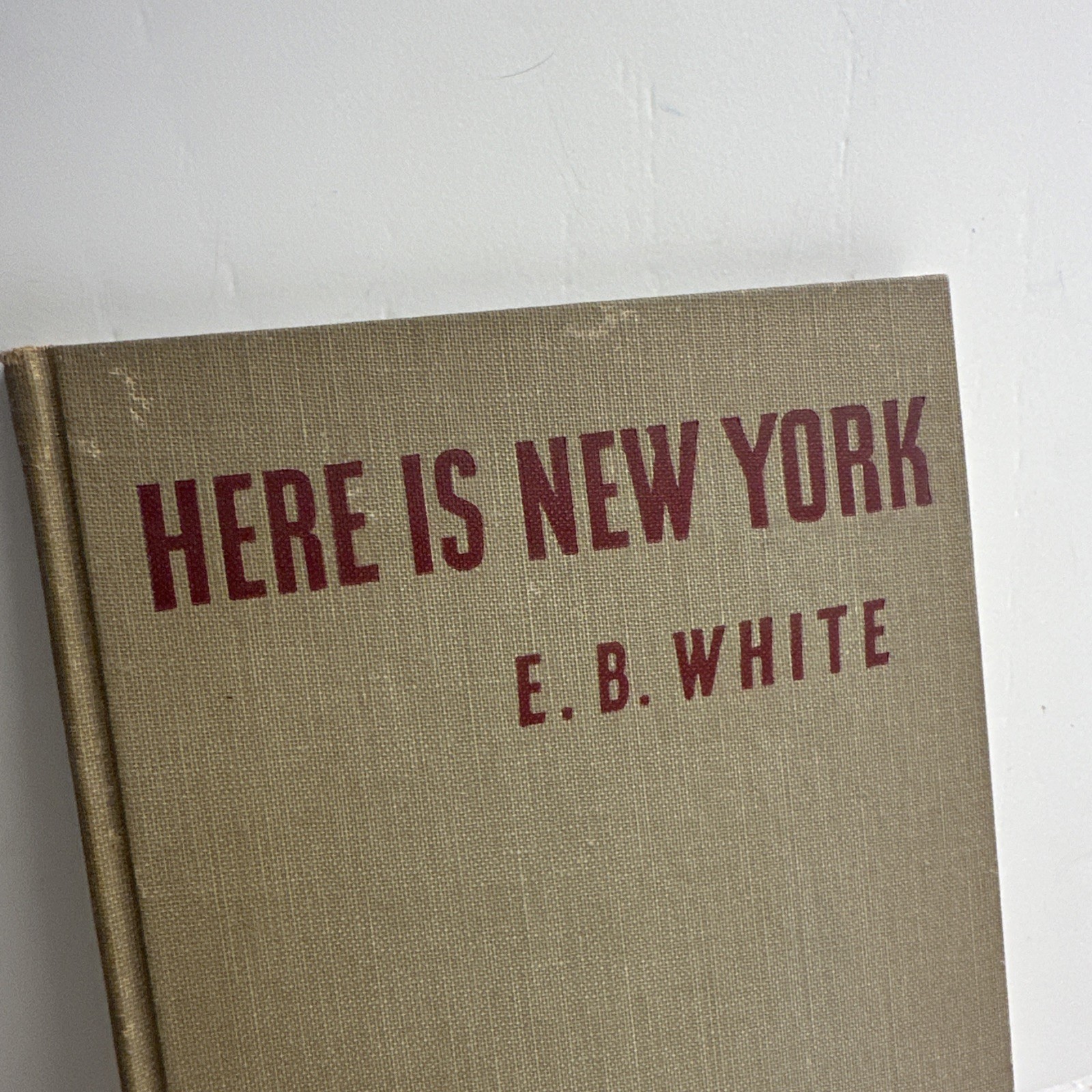 E.B. White Here Is New York Harper Brothers 1949 First Edition Hardcover Insert