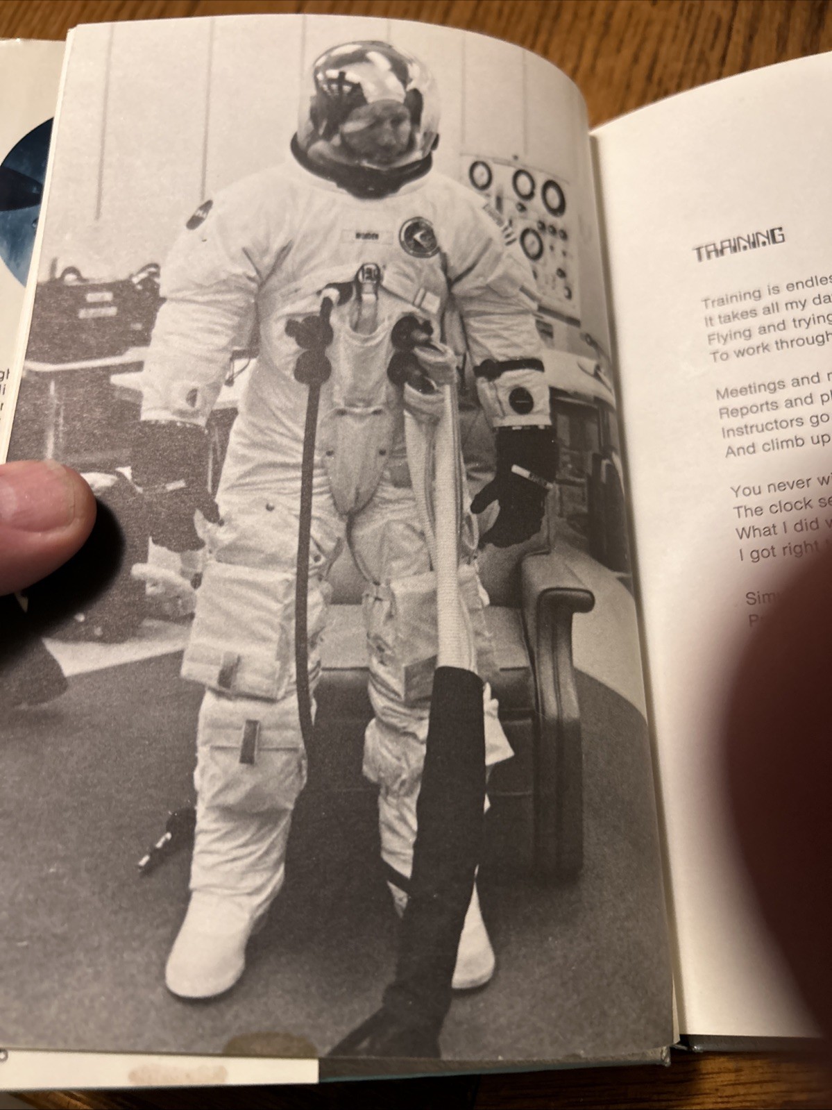 Alfred M Worden (1932-2020)/ Hello Earth Signed 1st Edition 1974