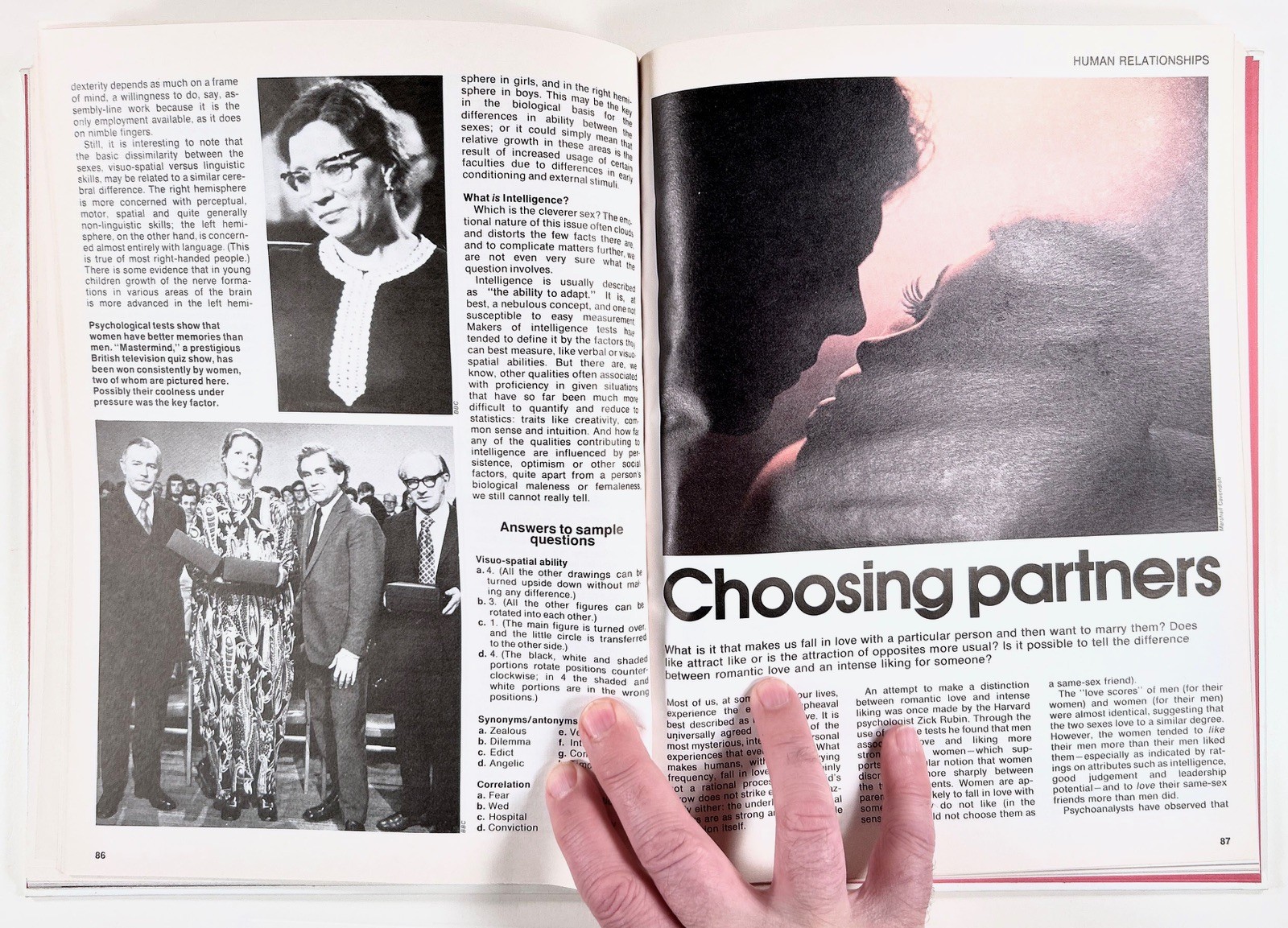1974 UNDERSTANDING HUMAN BEHAVIOR V.1 Sexuality PSYCHOLOGY stress SELF-HELP {a}