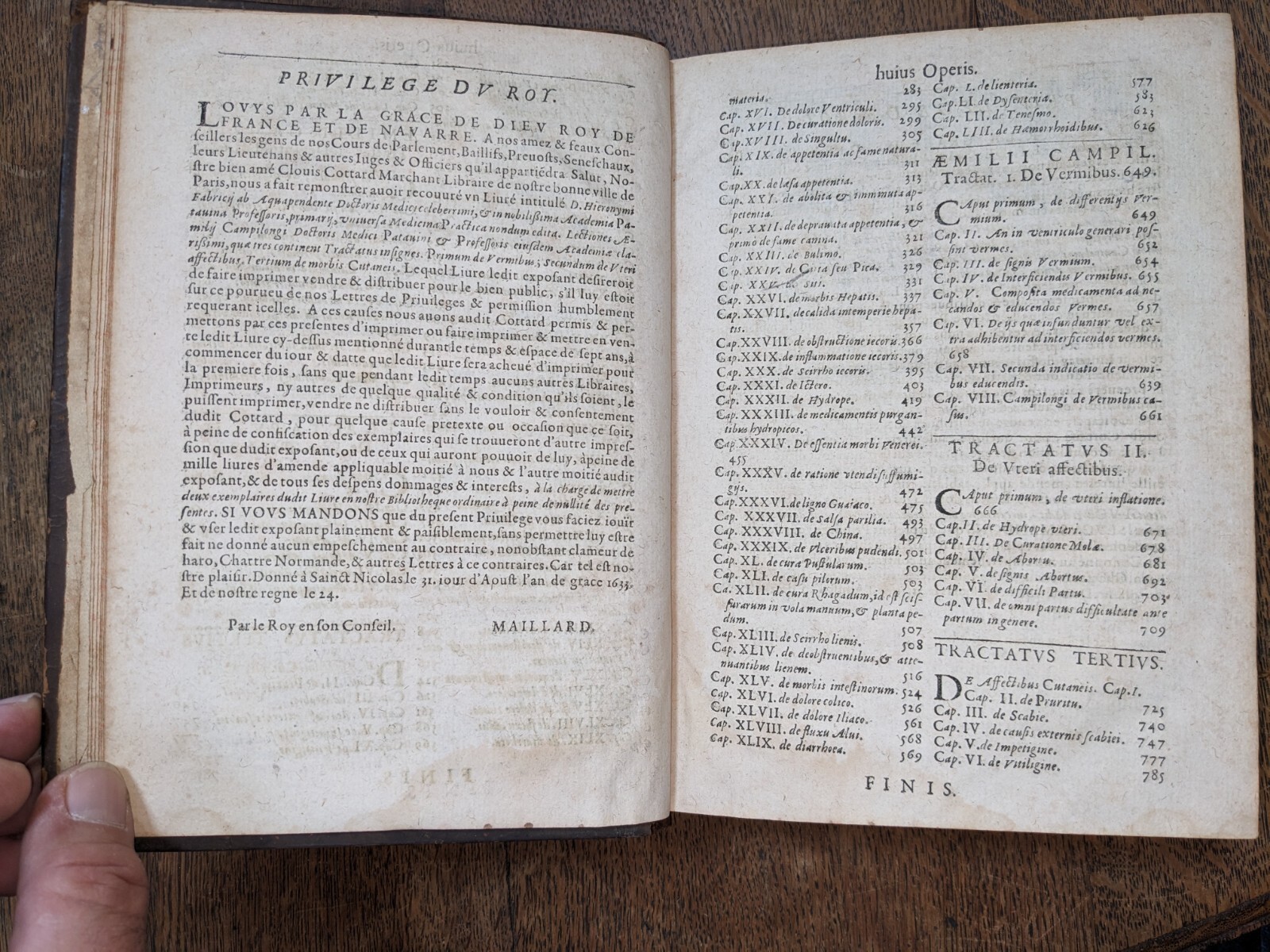 old book-D. Hieronymi Fabricii ab aquapendente …. Médicina practica-1634