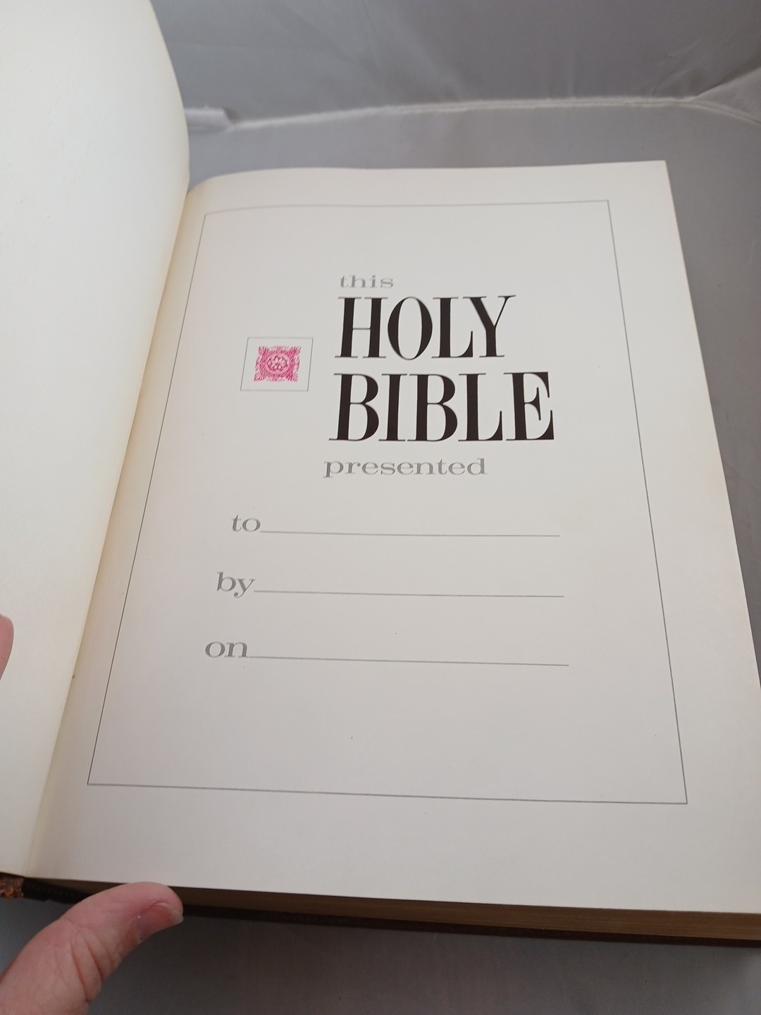 Vintage Holy Bible King James Version KJV Red Letter Heirloom Family Bible 1971