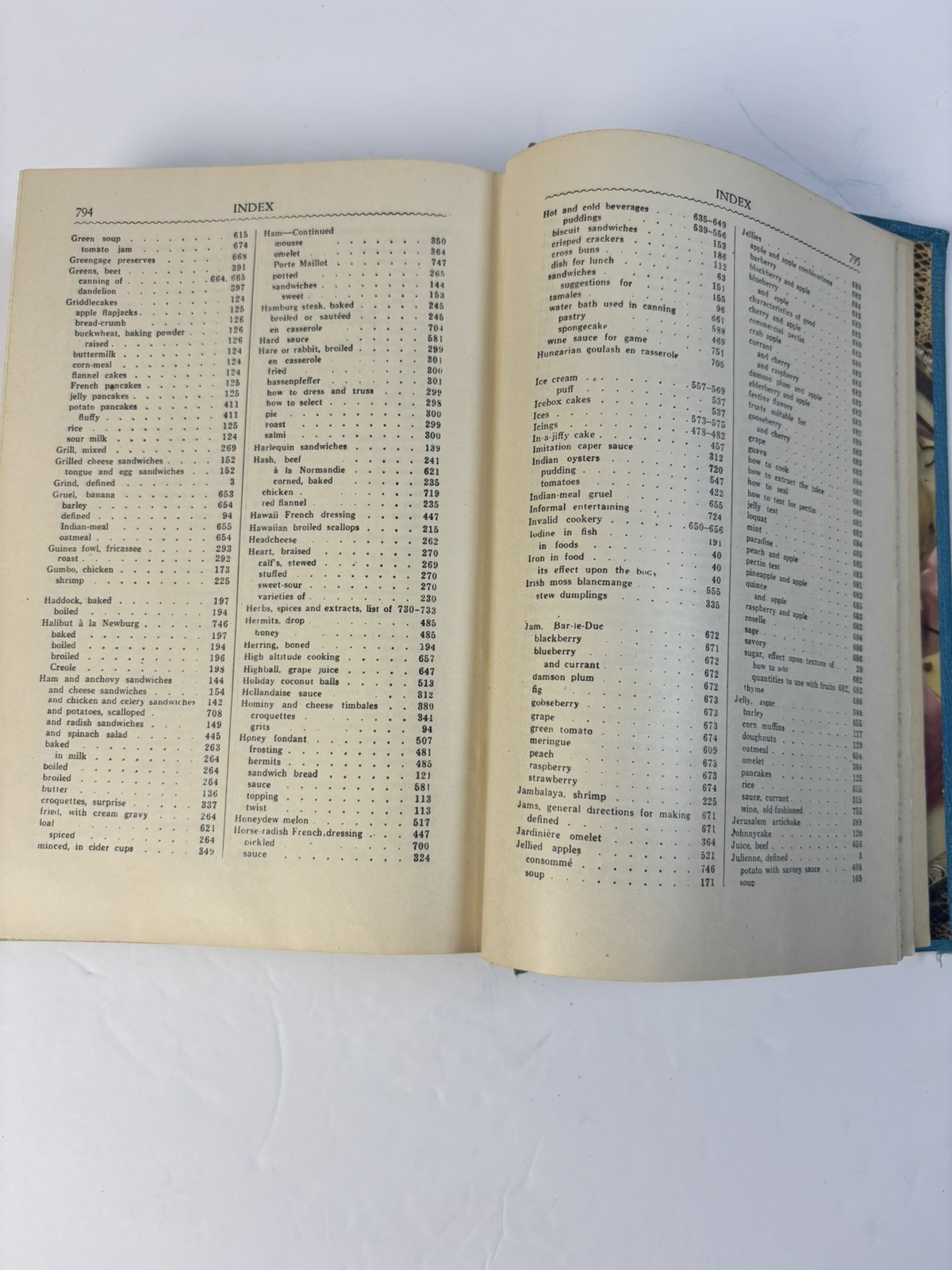 Vtg 1948 The American Woman’s Cook Book By Ruth Berolzheimer -Thumb Indexed