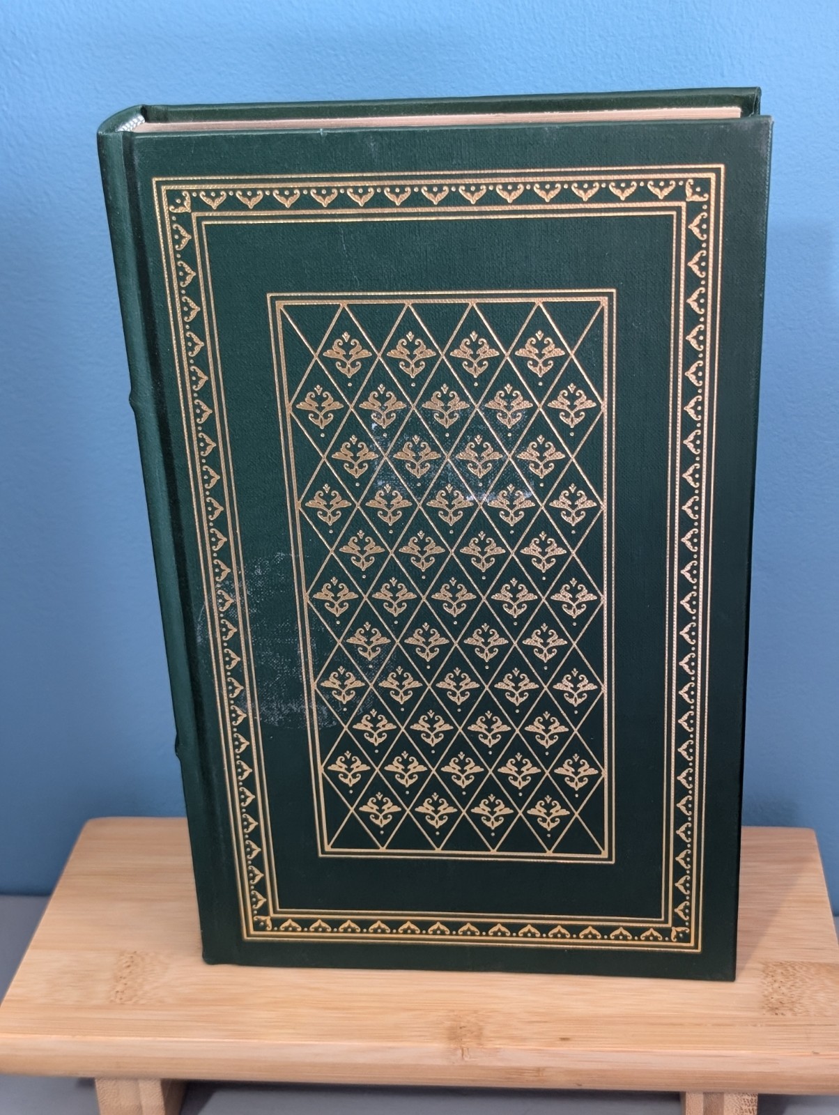 Lot of 8 Franklin Library Classics Gold Gilt Vintage Books 1980s VGC Staging