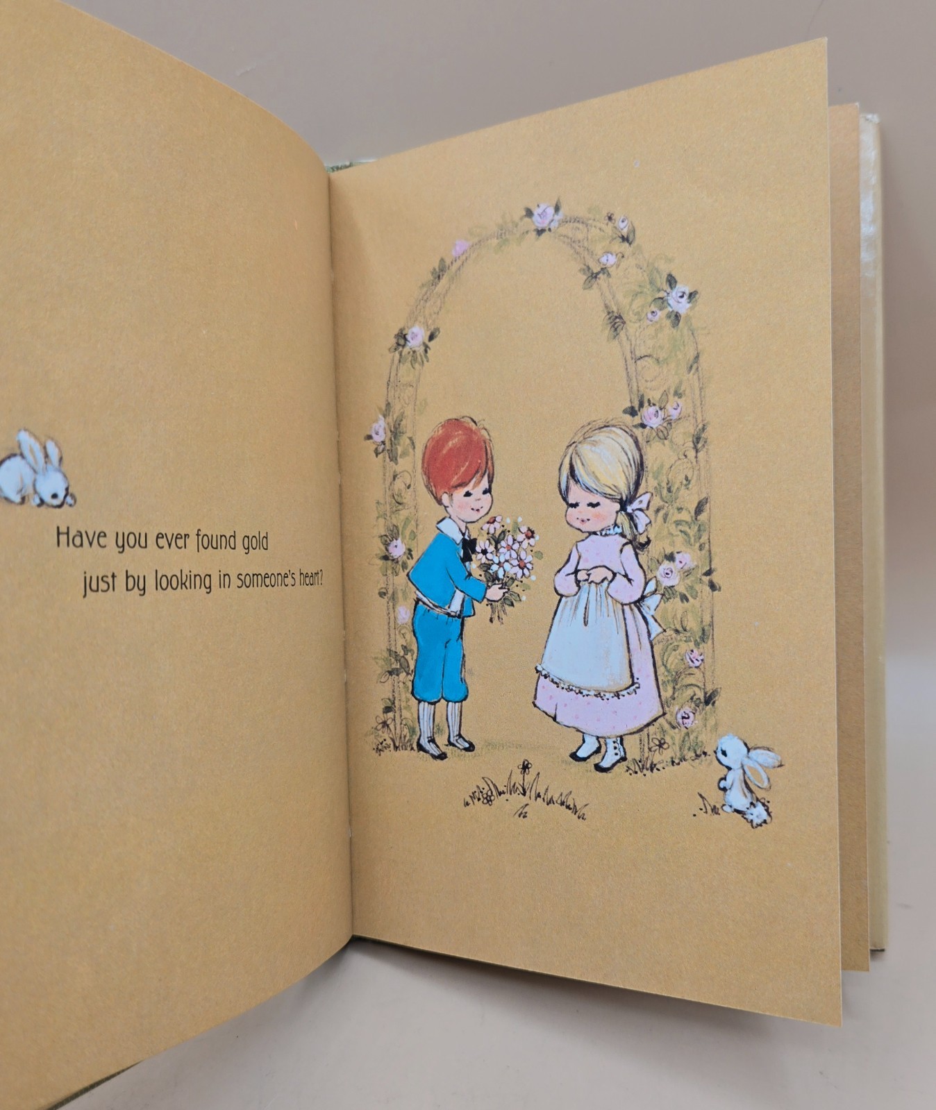 VINTAGE 1967 Hallmark THE GOLD FRIENDSHIP Mini Hardcover w/Dust Jacket, VGC