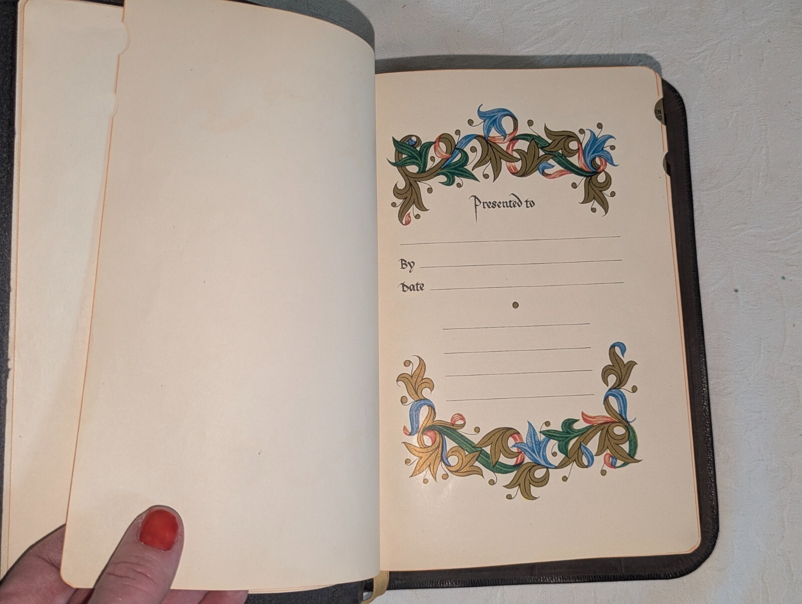 Vintage KJV Holy Bible 1950 King James Golden Book Edition 1950 Embossed Leather